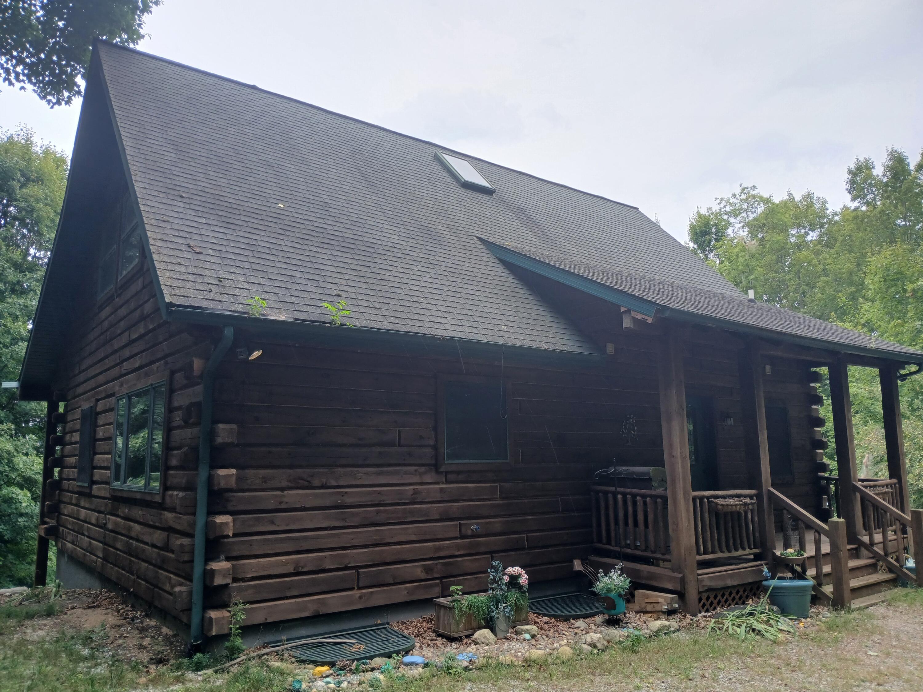 6085 W Storm Ridge Lane Ludington MI 49431