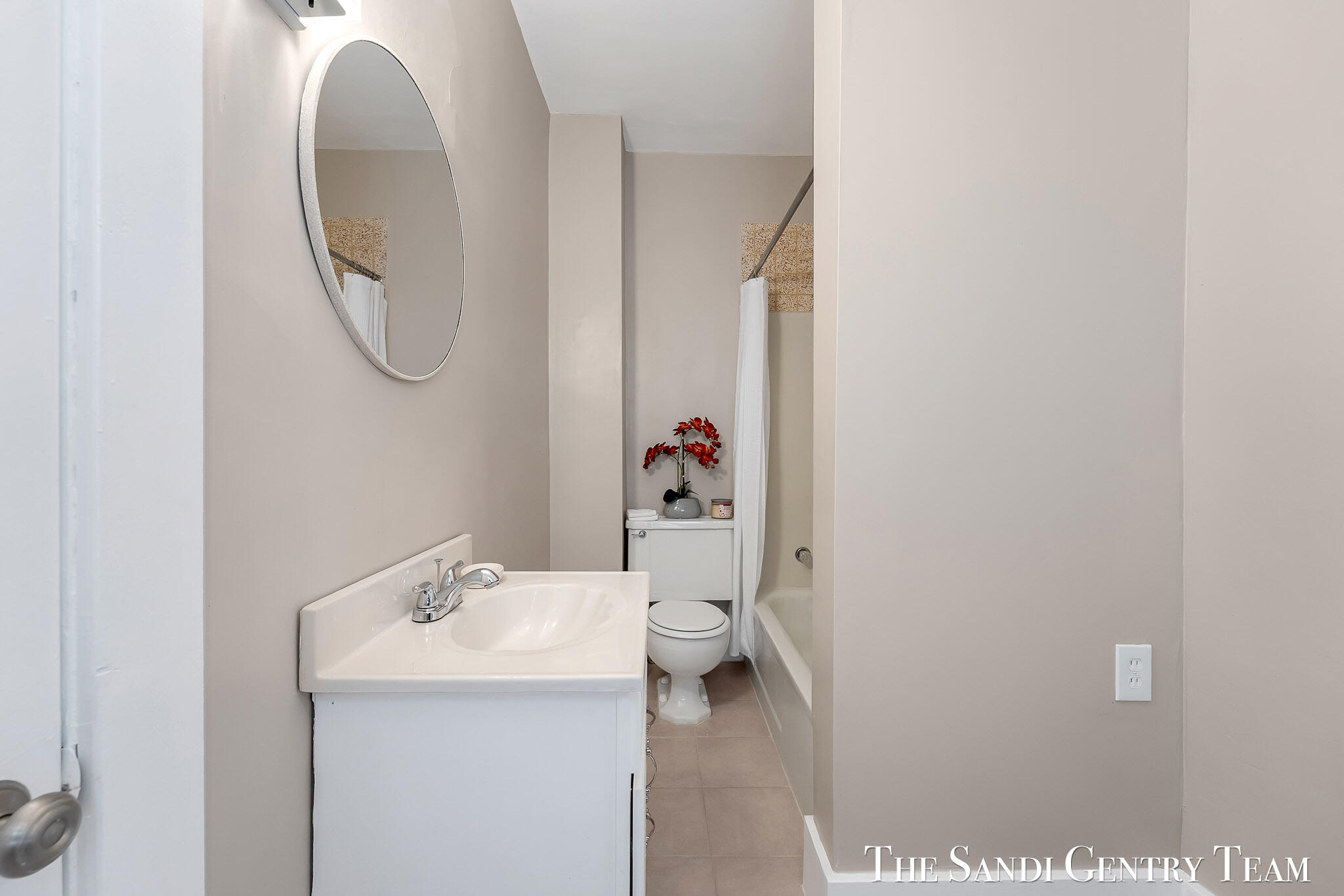 9 S Ferry Street Grand Haven MI 49417