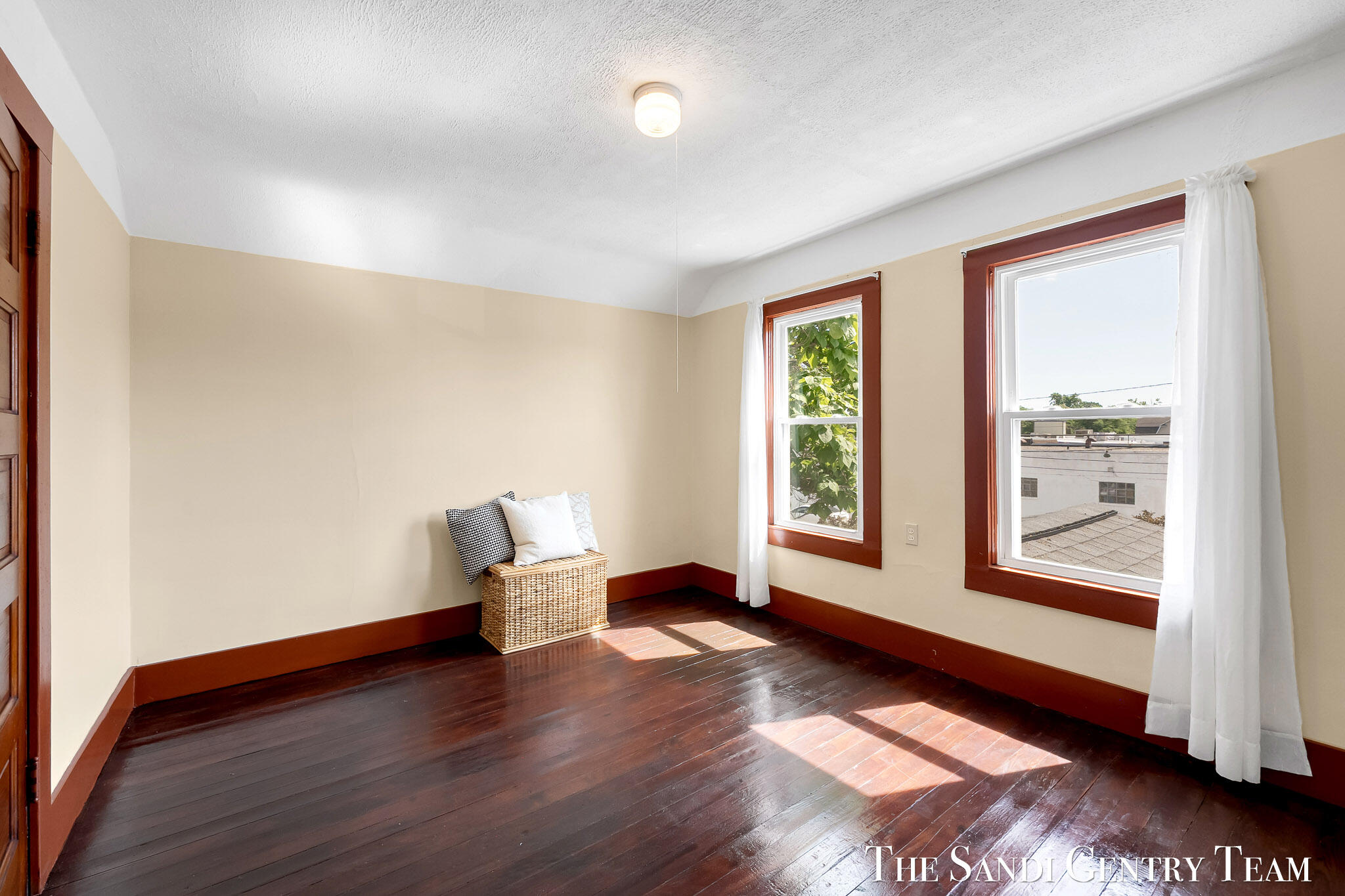 9 S Ferry Street Grand Haven MI 49417
