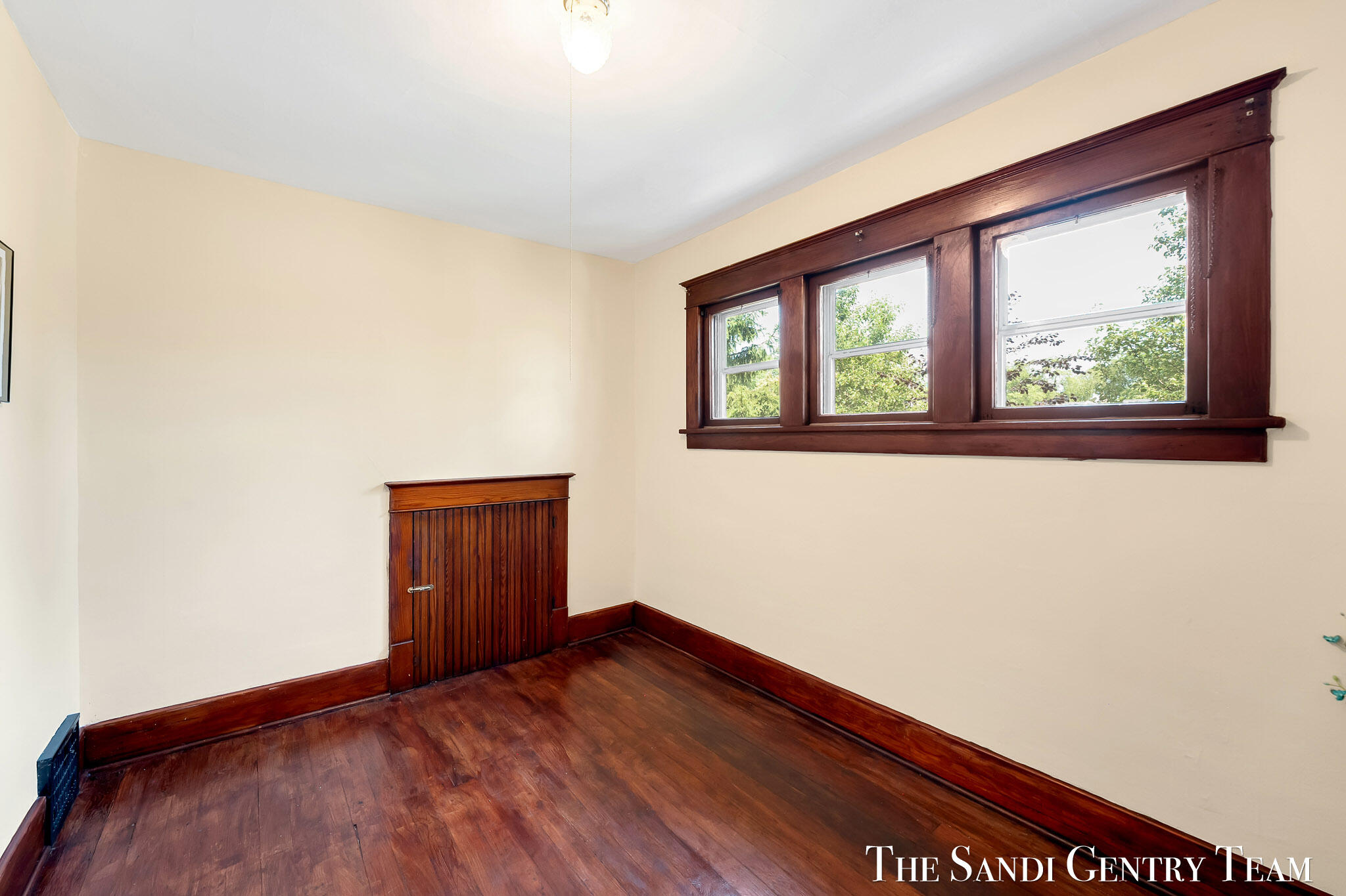 9 S Ferry Street Grand Haven MI 49417