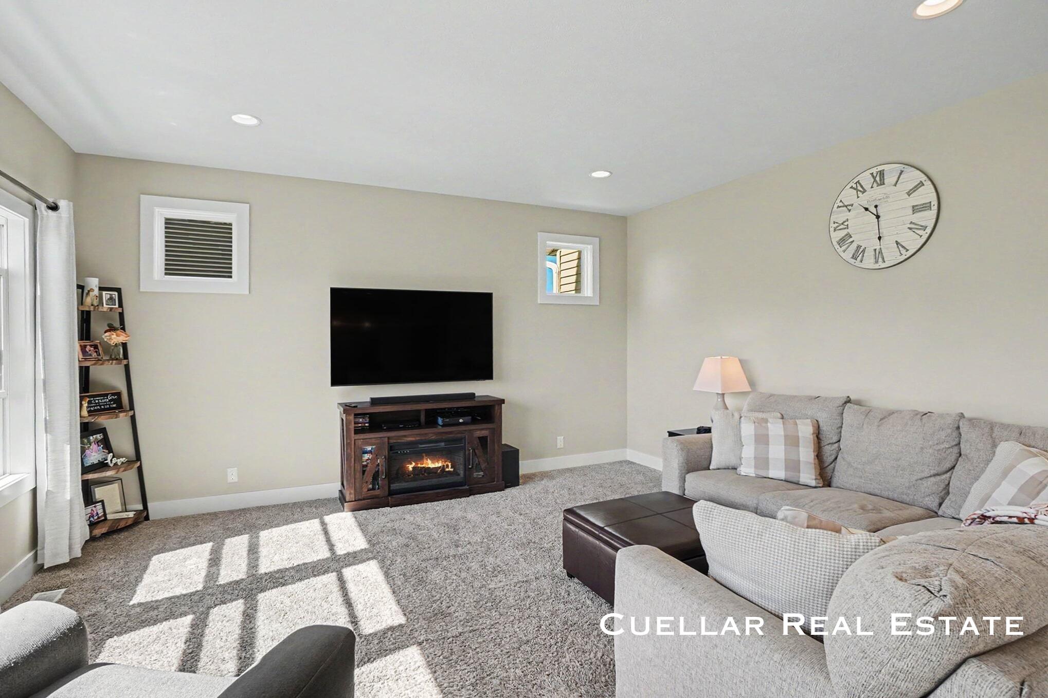 250 Ira Spring Road Holland MI 49423