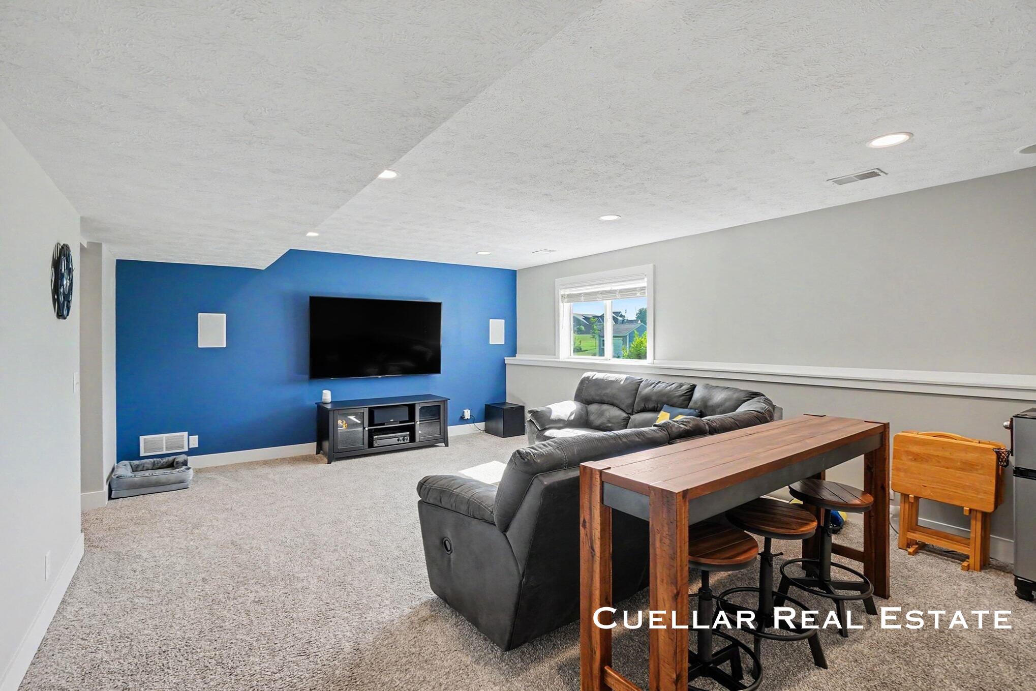 250 Ira Spring Road Holland MI 49423