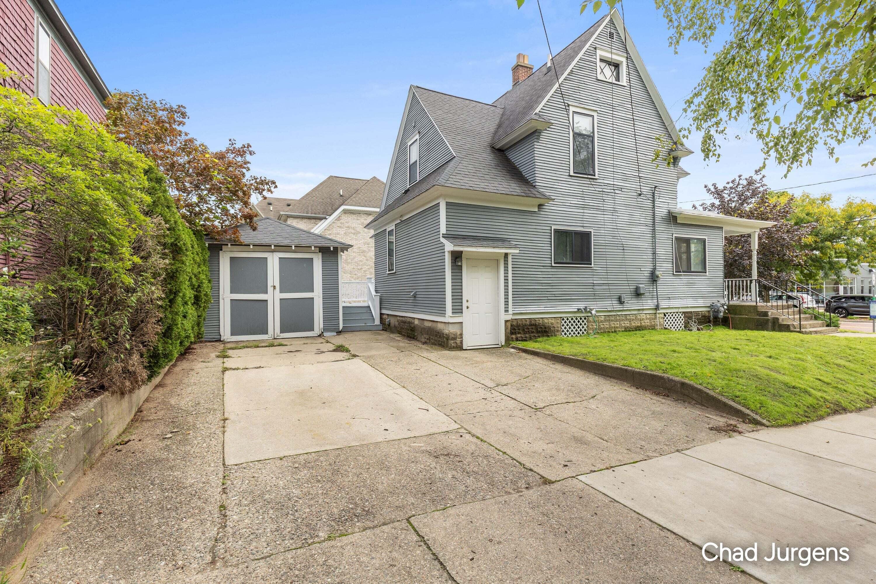 901 Wealthy Street SE Grand Rapids MI 49506