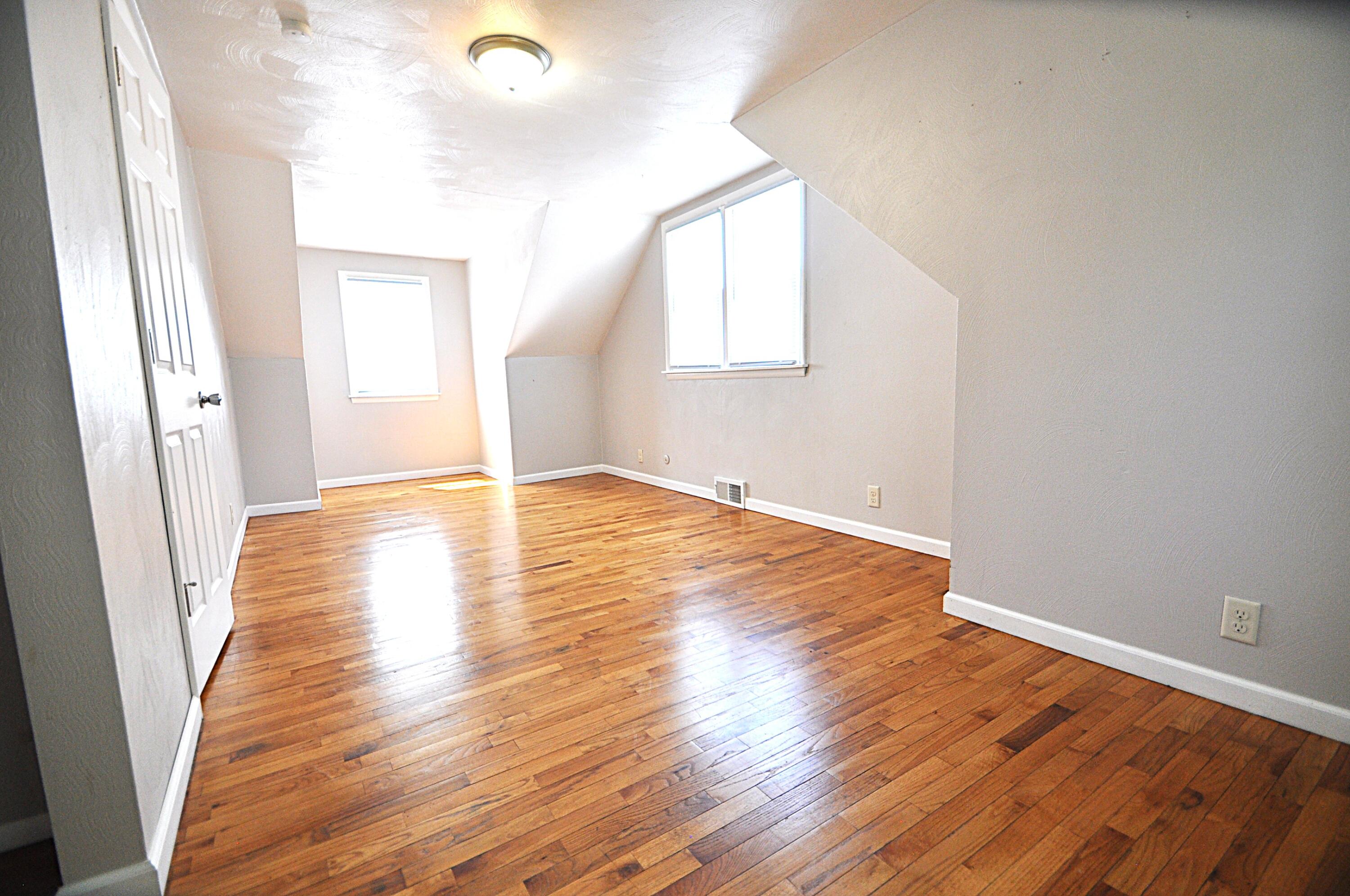 3053 S 3rd Street Niles MI 49120