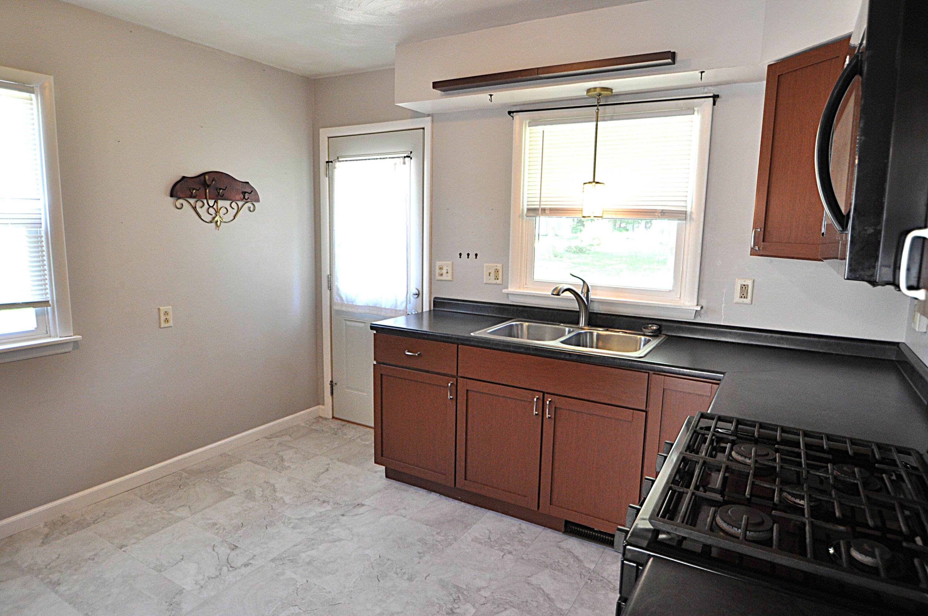 3053 S 3rd Street Niles MI 49120