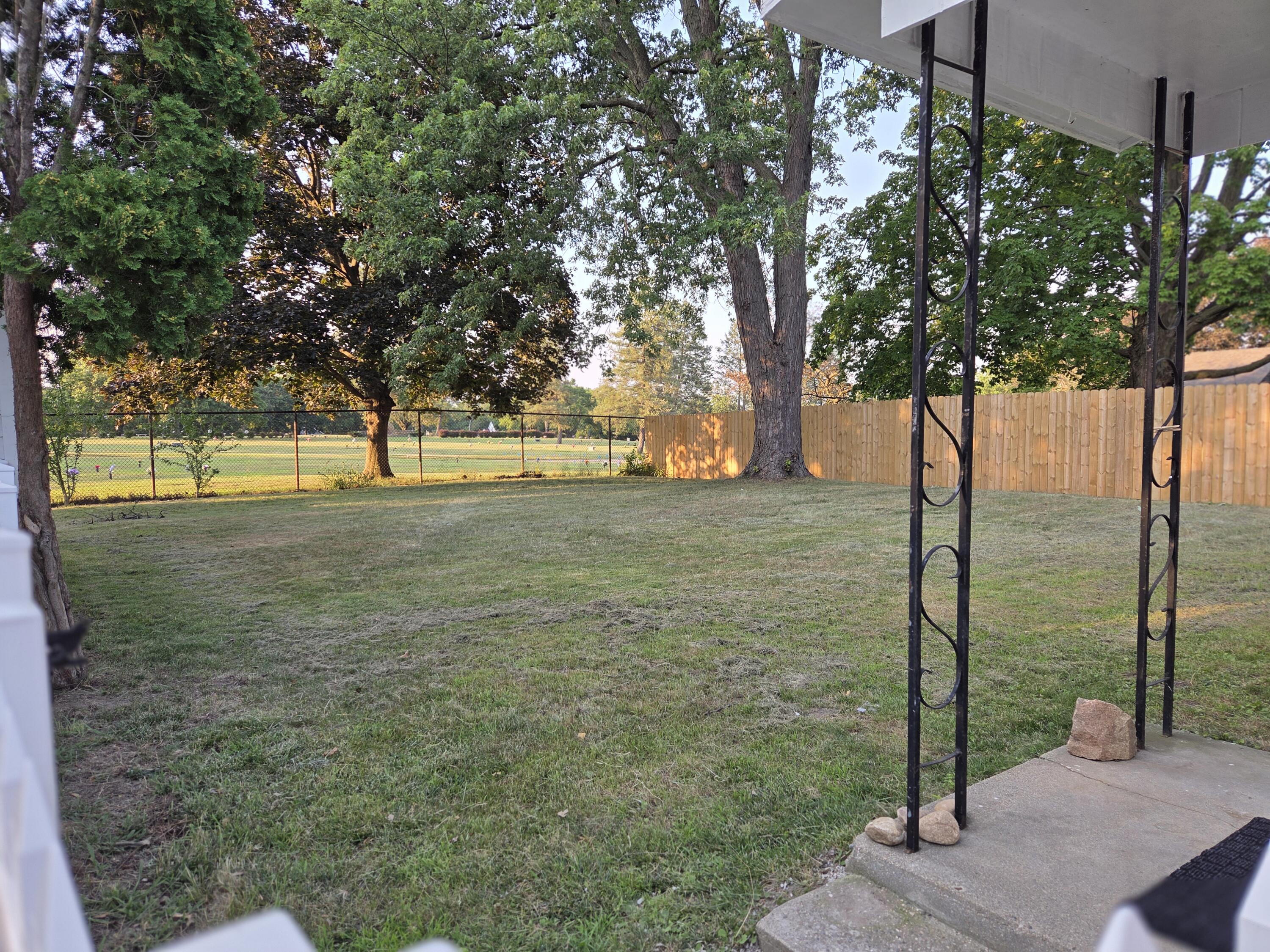 304 Oakhurst Avenue Kalamazoo MI 49001