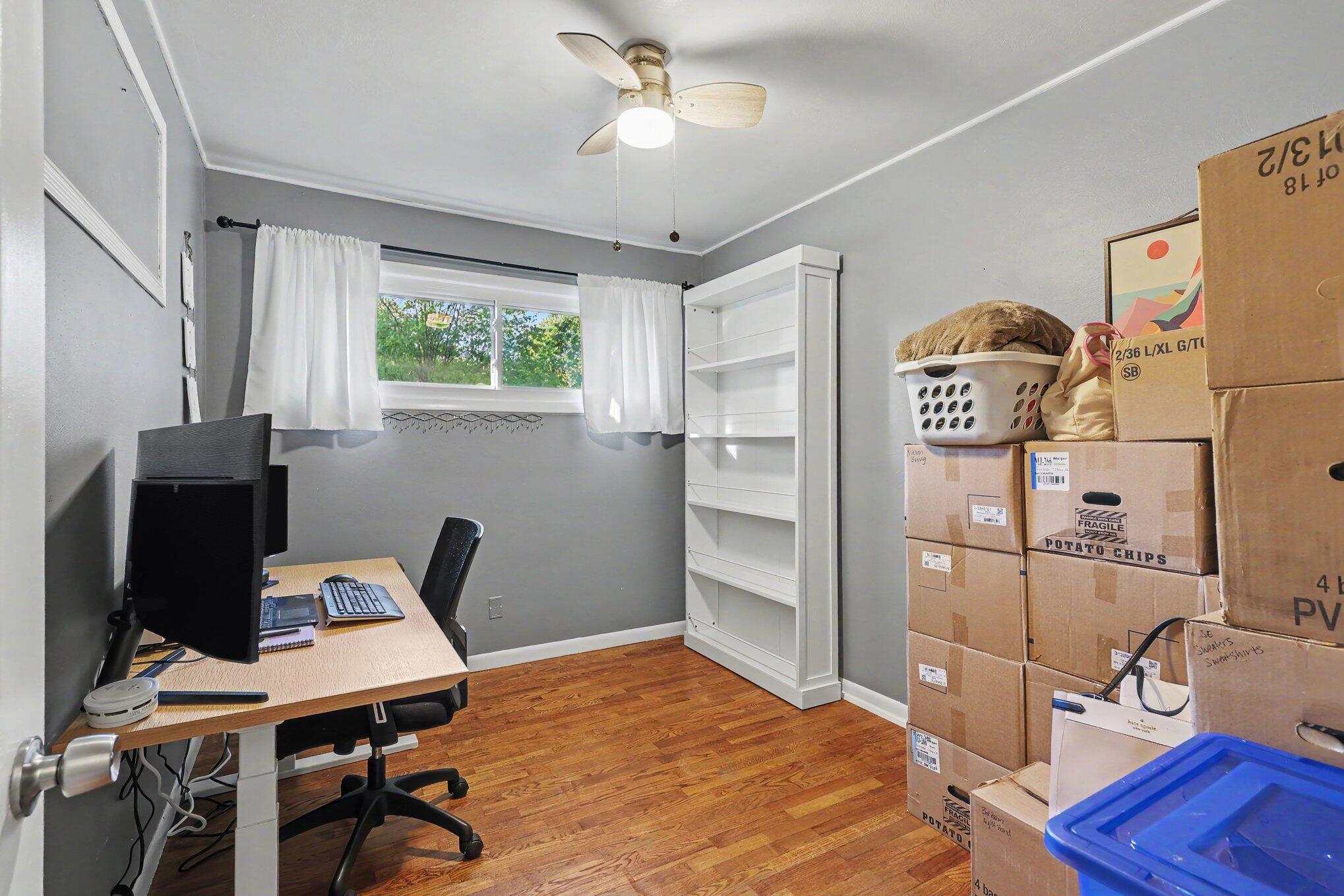 1702 Leif Avenue Muskegon MI 49441