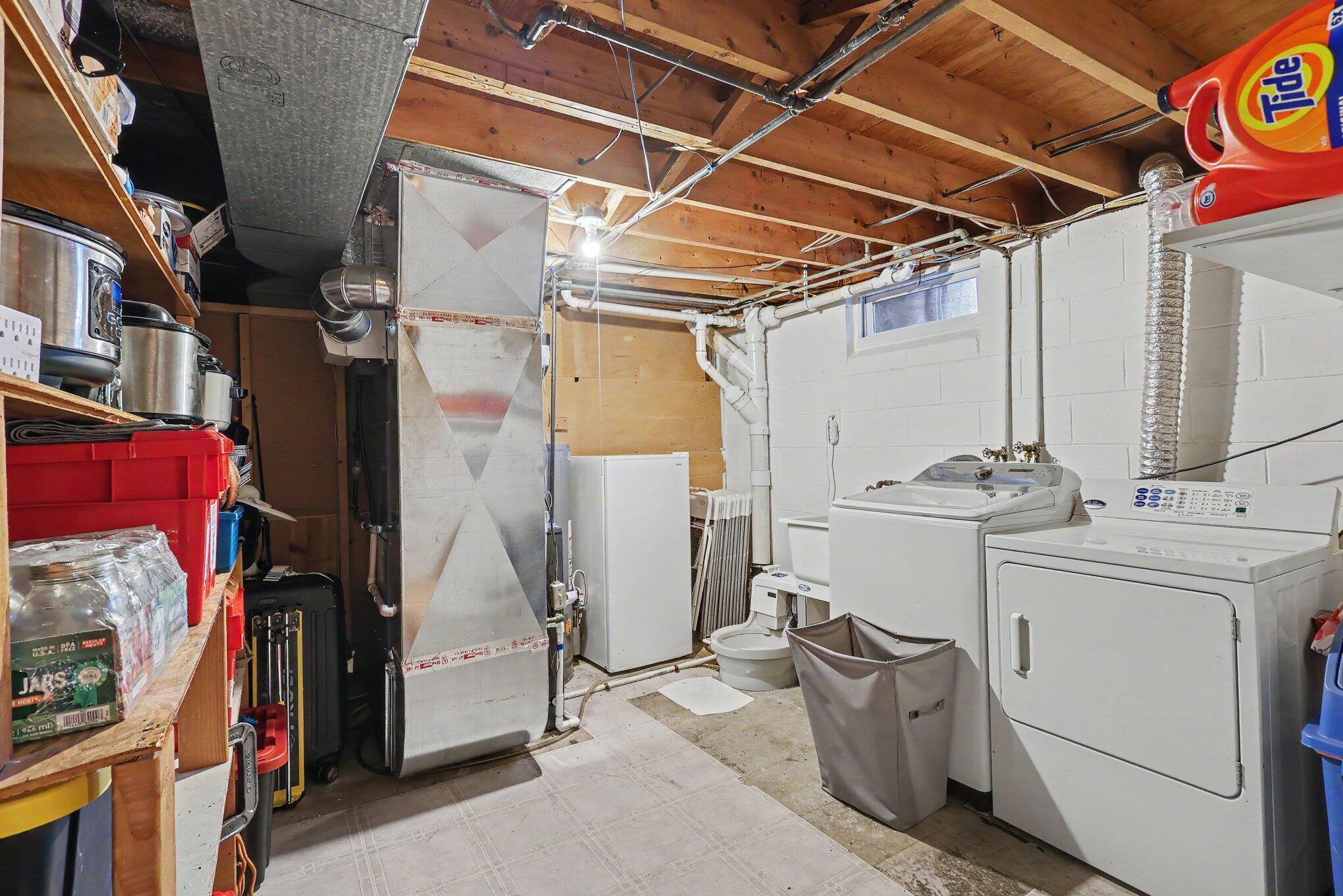 1702 Leif Avenue Muskegon MI 49441