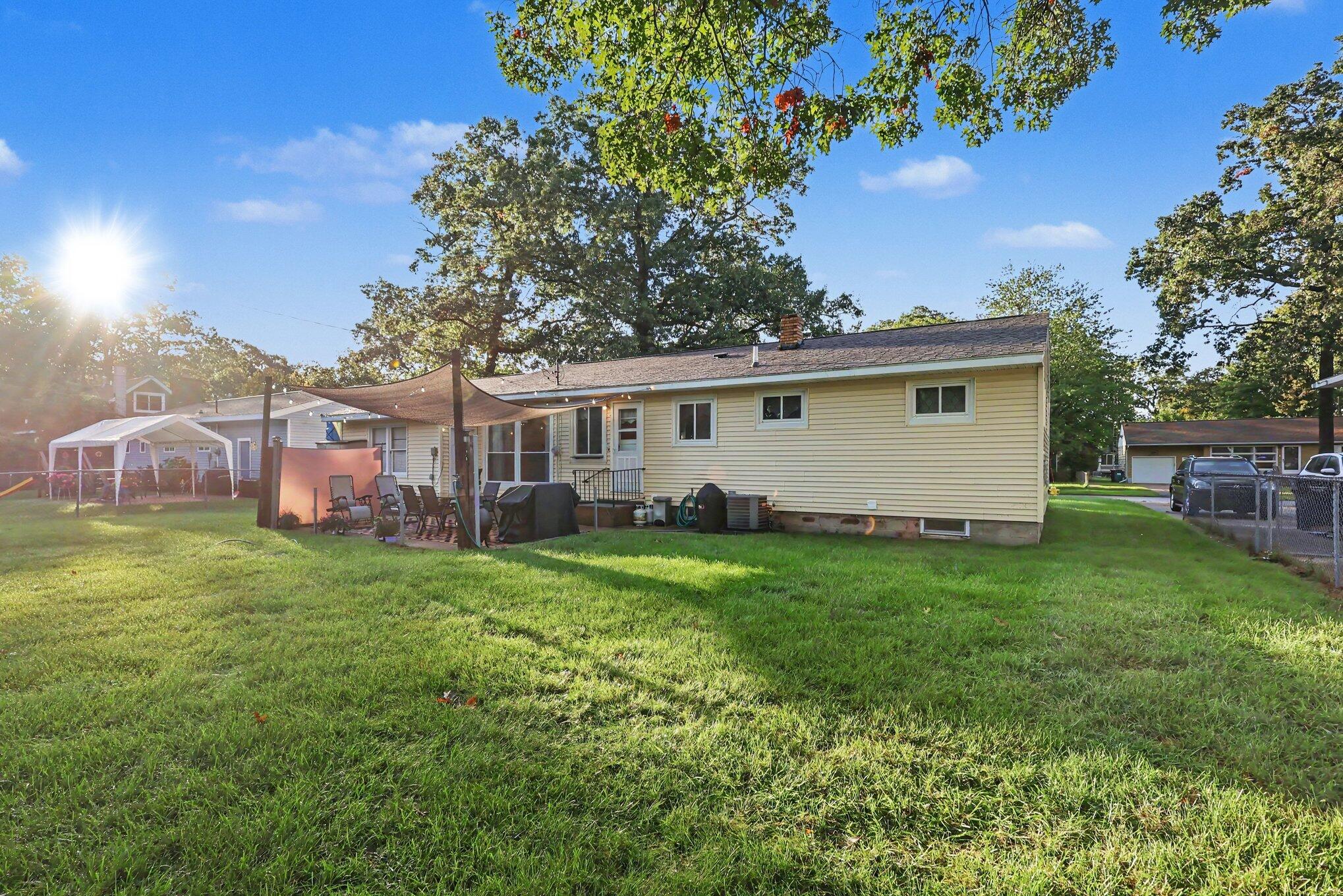 1702 Leif Avenue Muskegon MI 49441