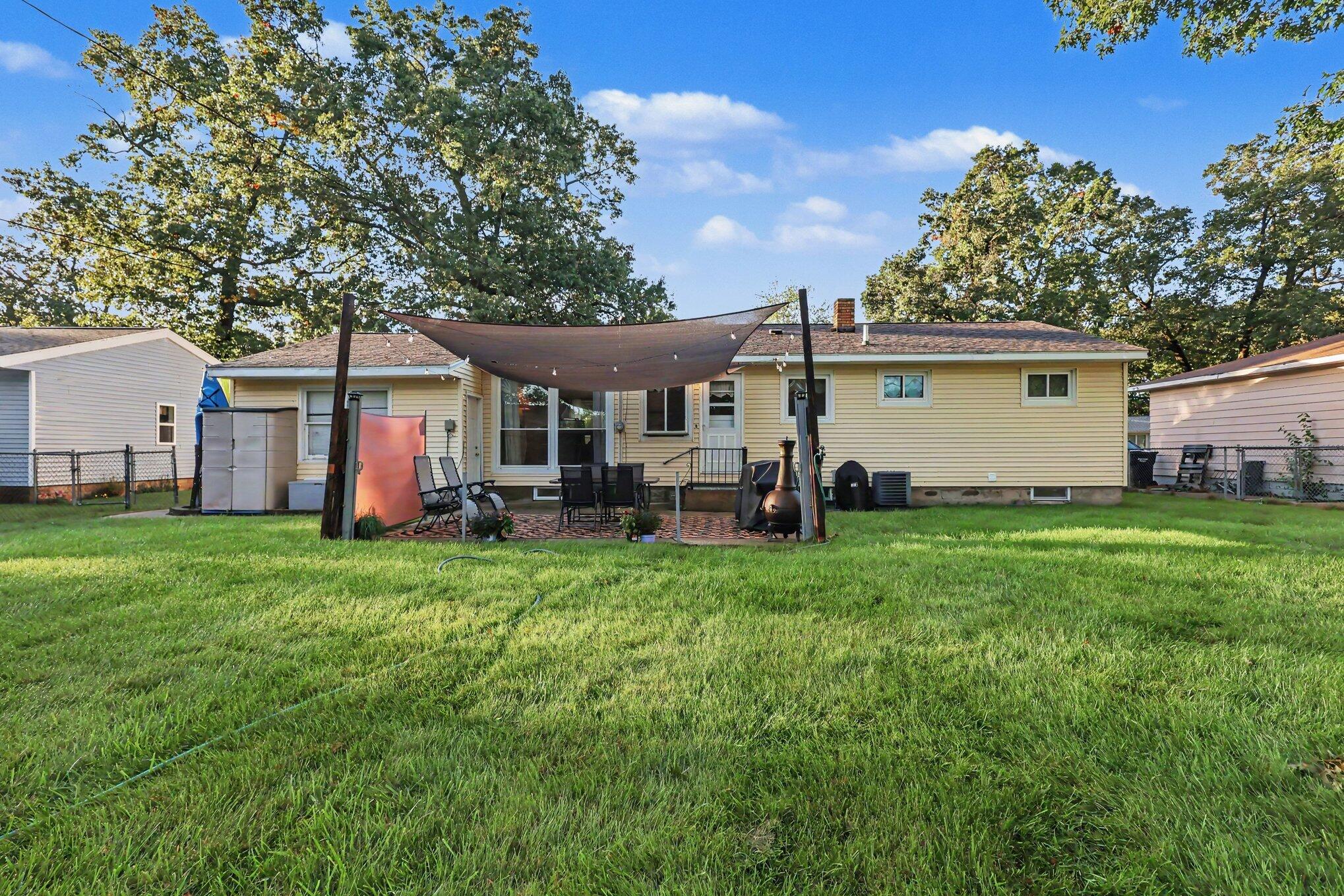 1702 Leif Avenue Muskegon MI 49441