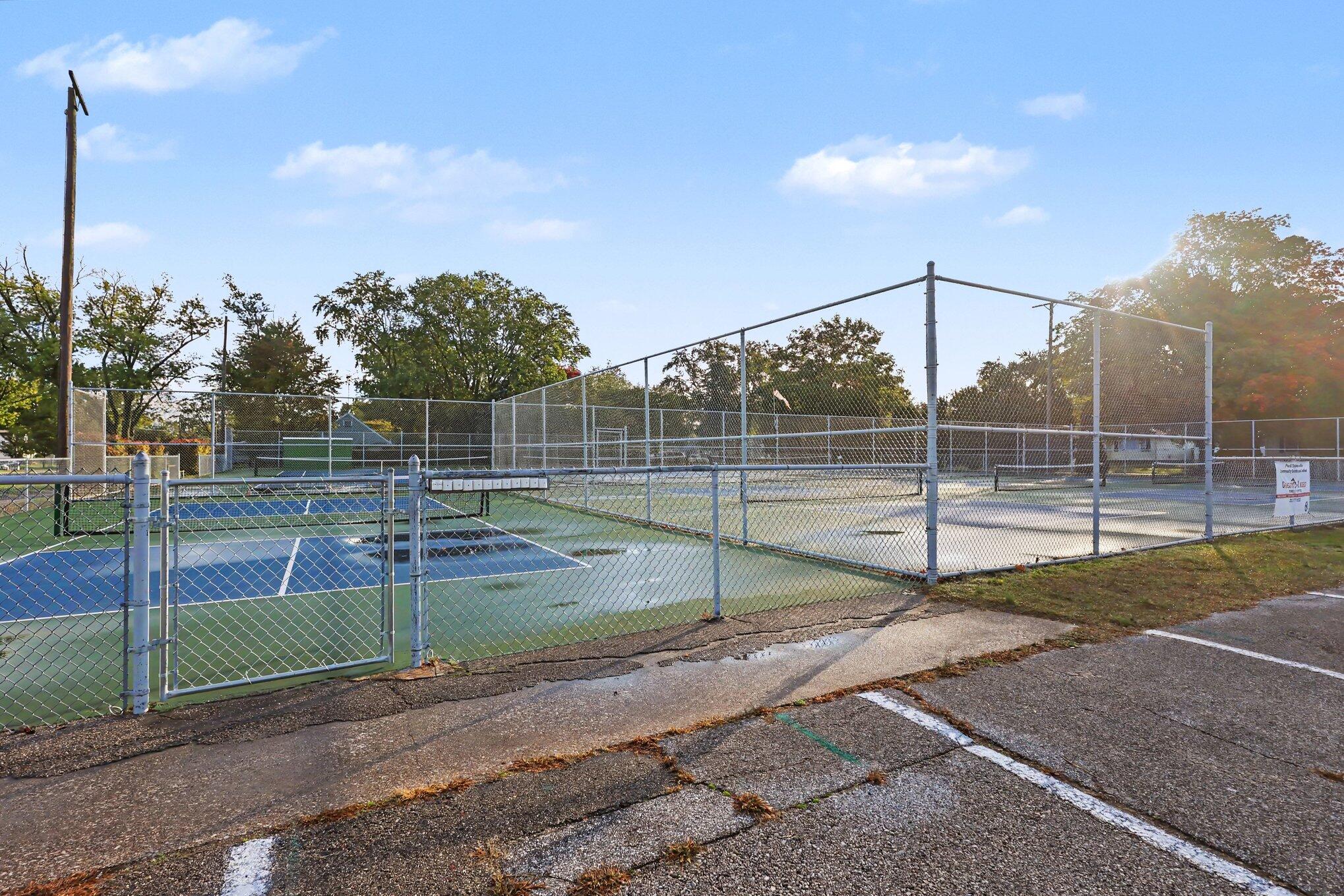1702 Leif Avenue Muskegon MI 49441