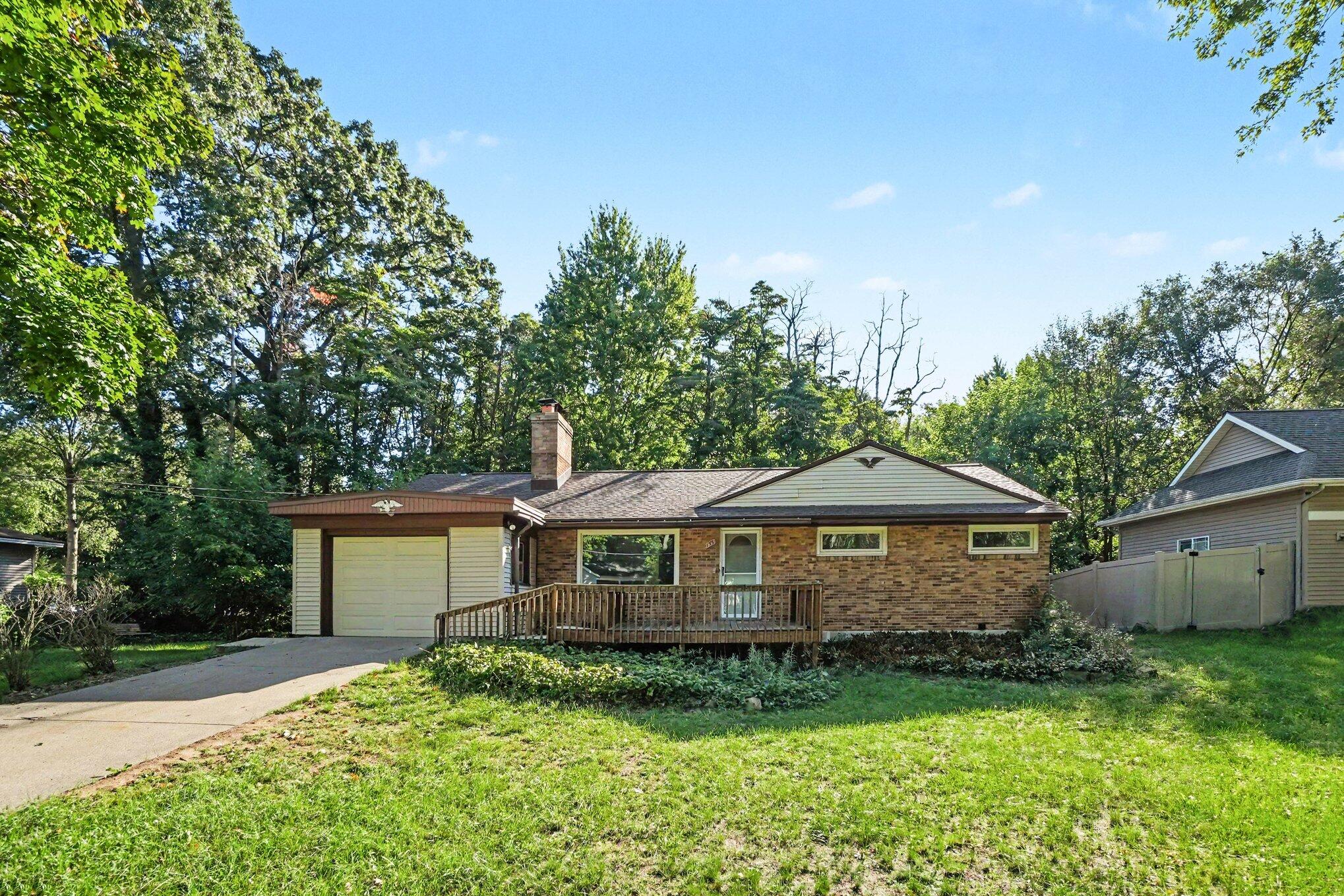 499 Sunnyjune Avenue Holland MI 49424