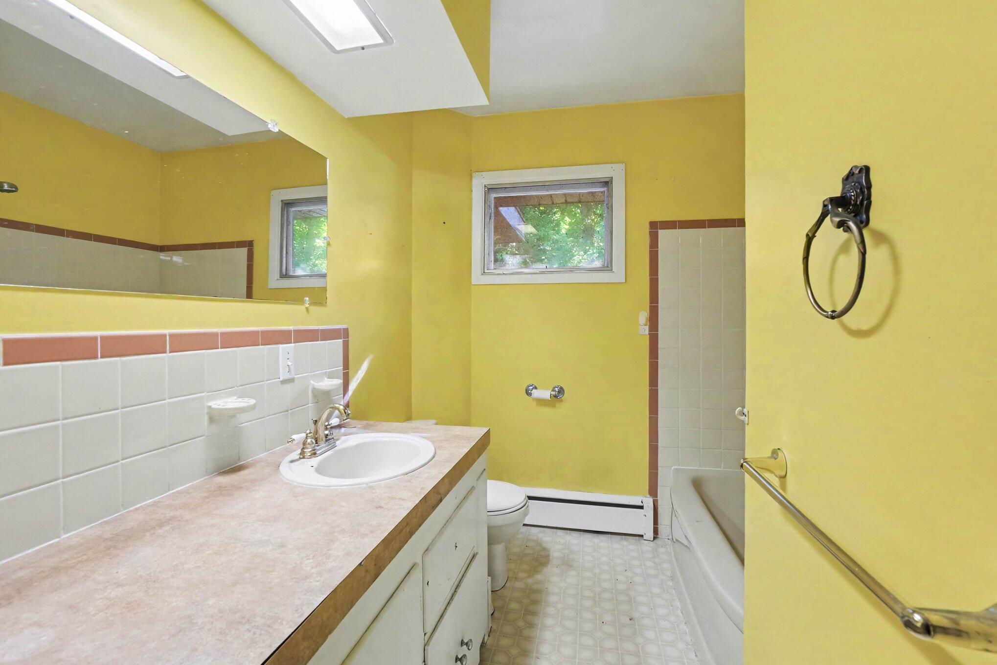 499 Sunnyjune Avenue Holland MI 49424