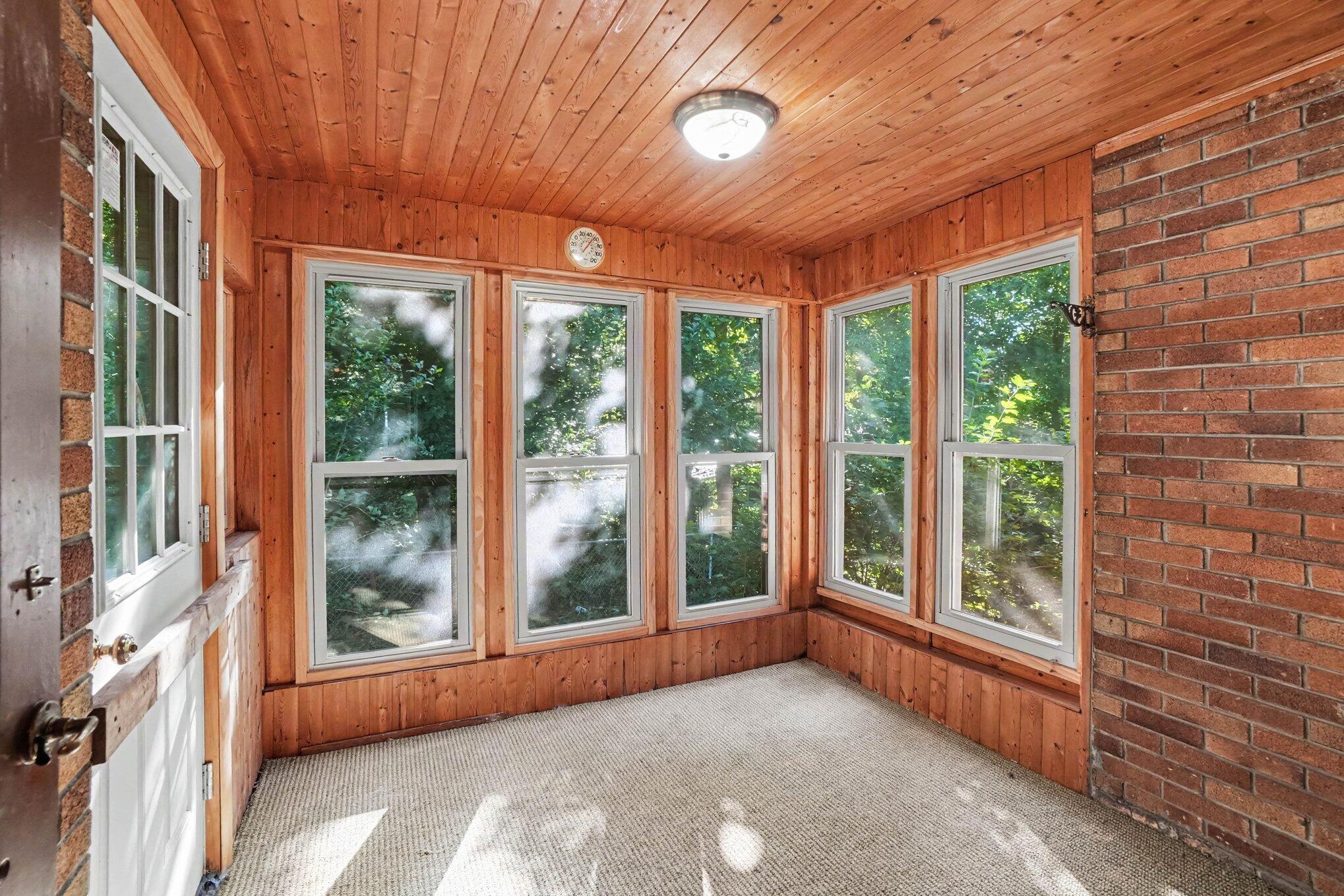 499 Sunnyjune Avenue Holland MI 49424