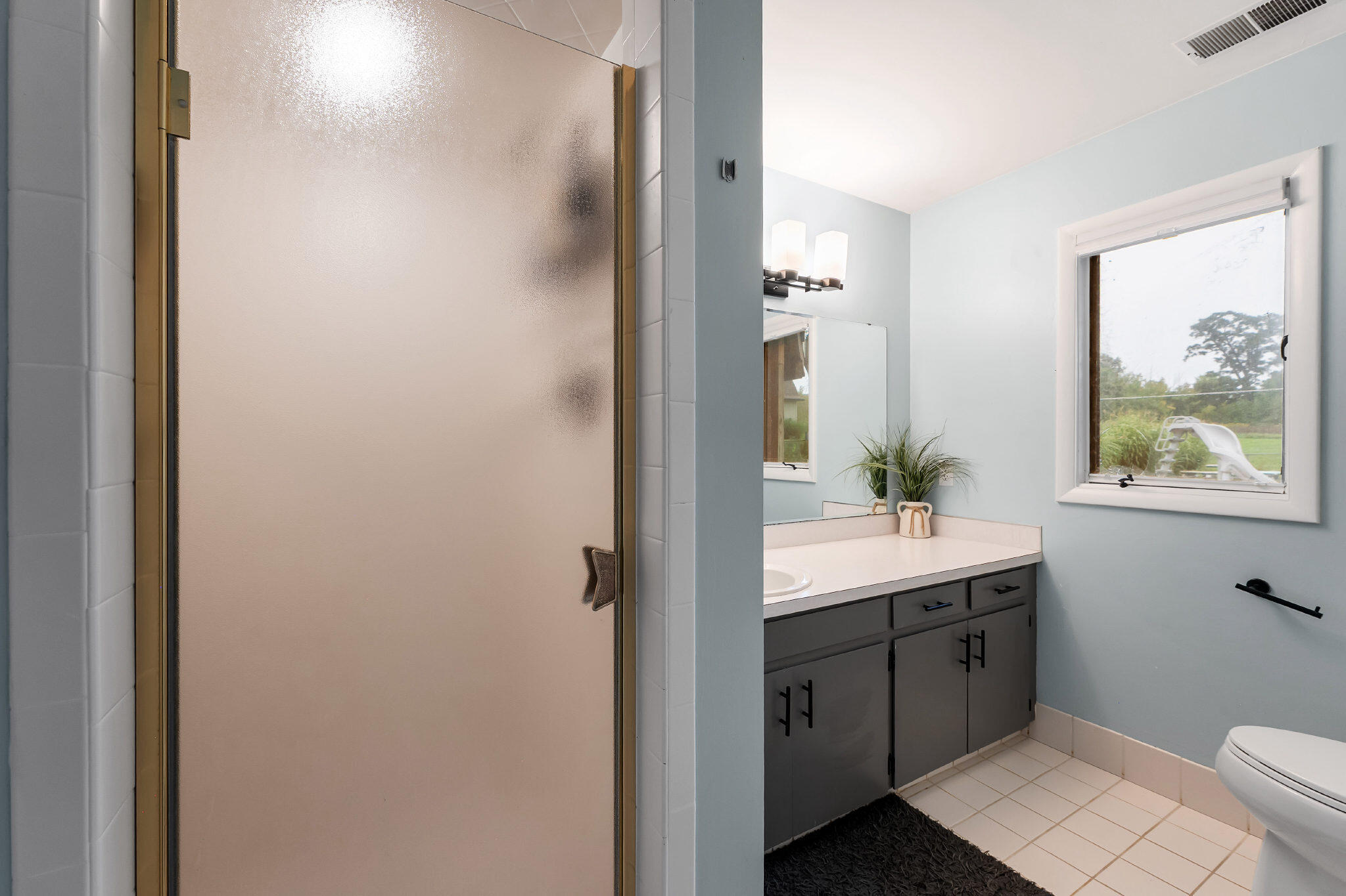 2305 Leffingwell Avenue NE Grand Rapids MI 49525