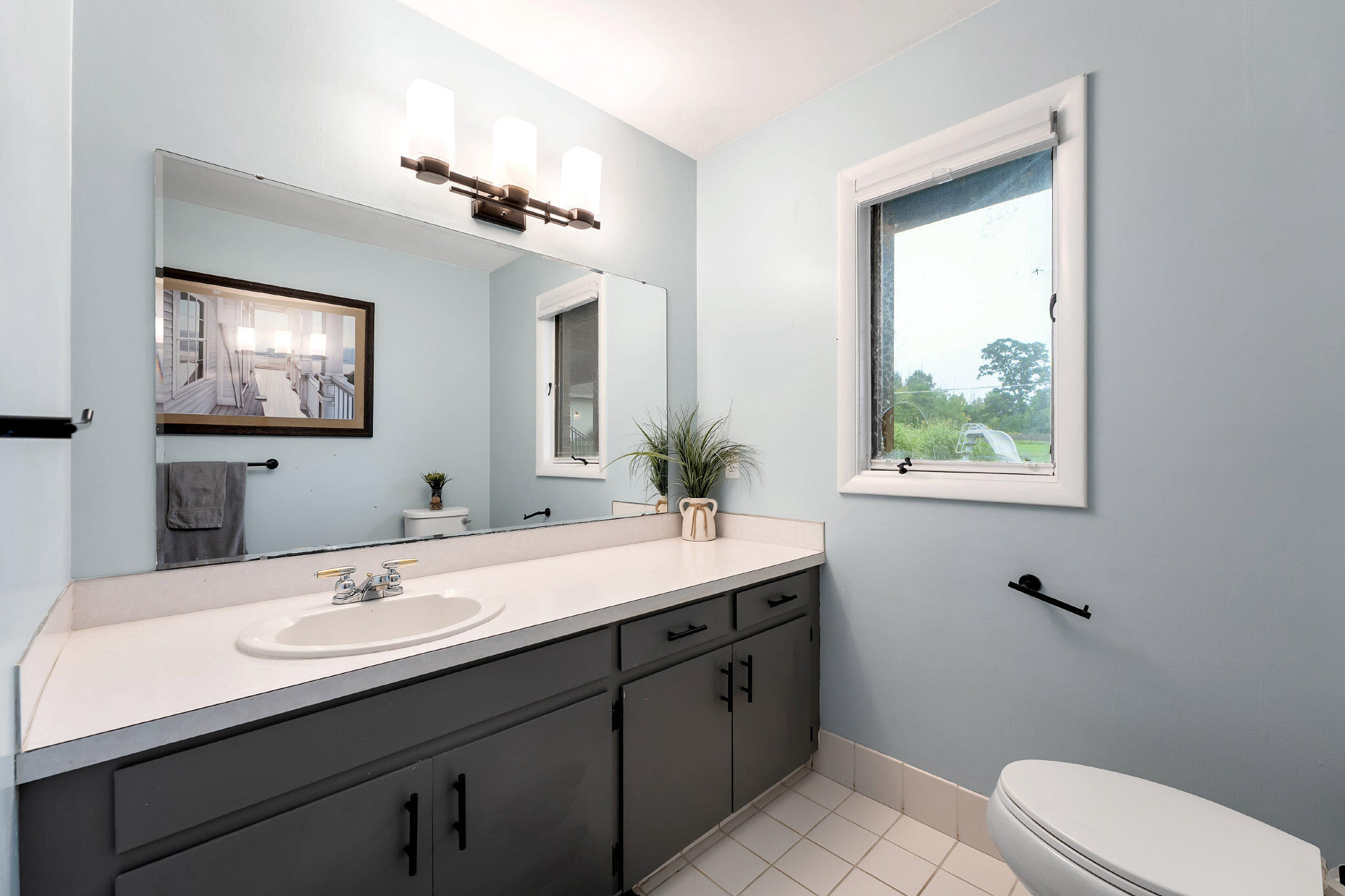 2305 Leffingwell Avenue NE Grand Rapids MI 49525