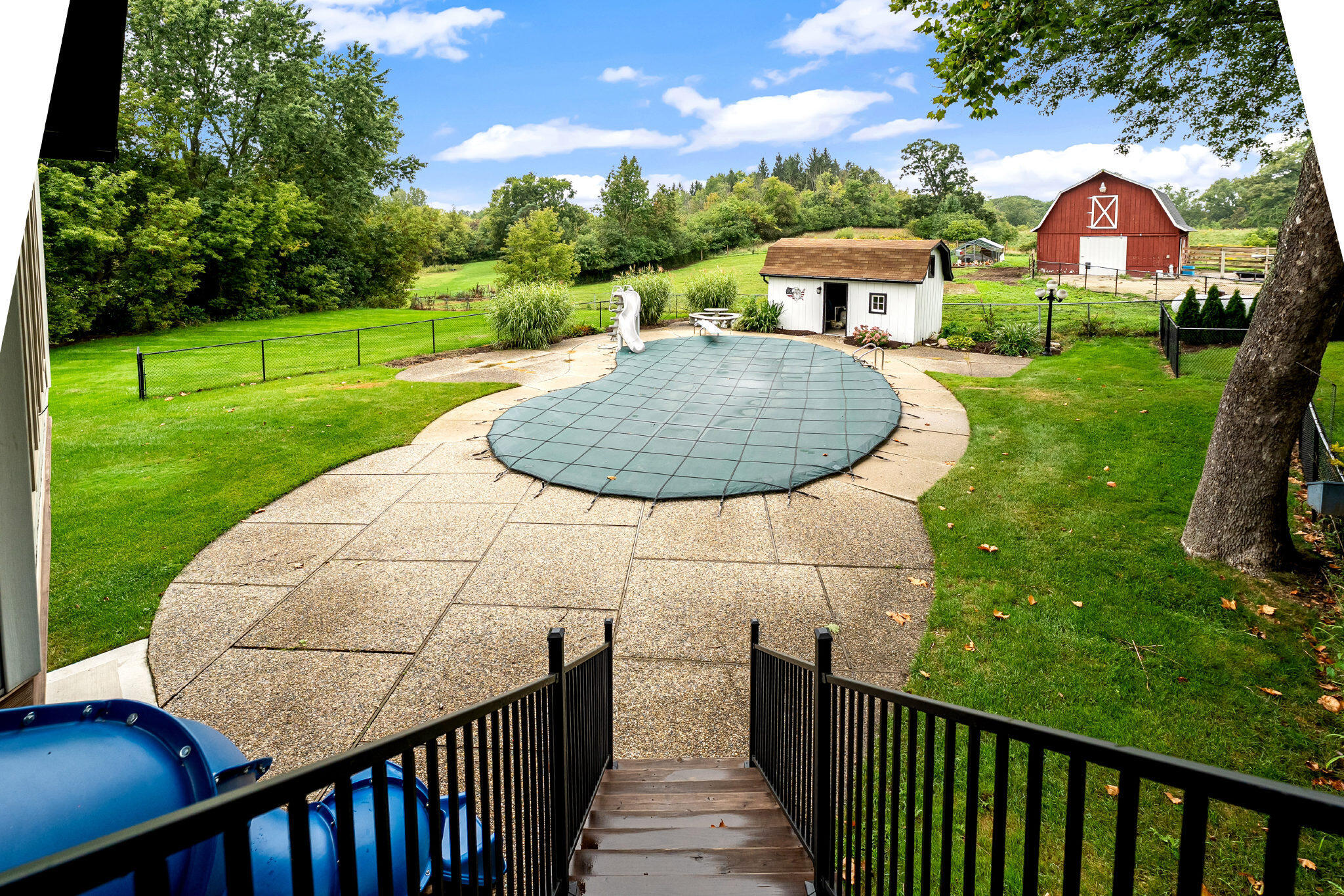 2305 Leffingwell Avenue NE Grand Rapids MI 49525