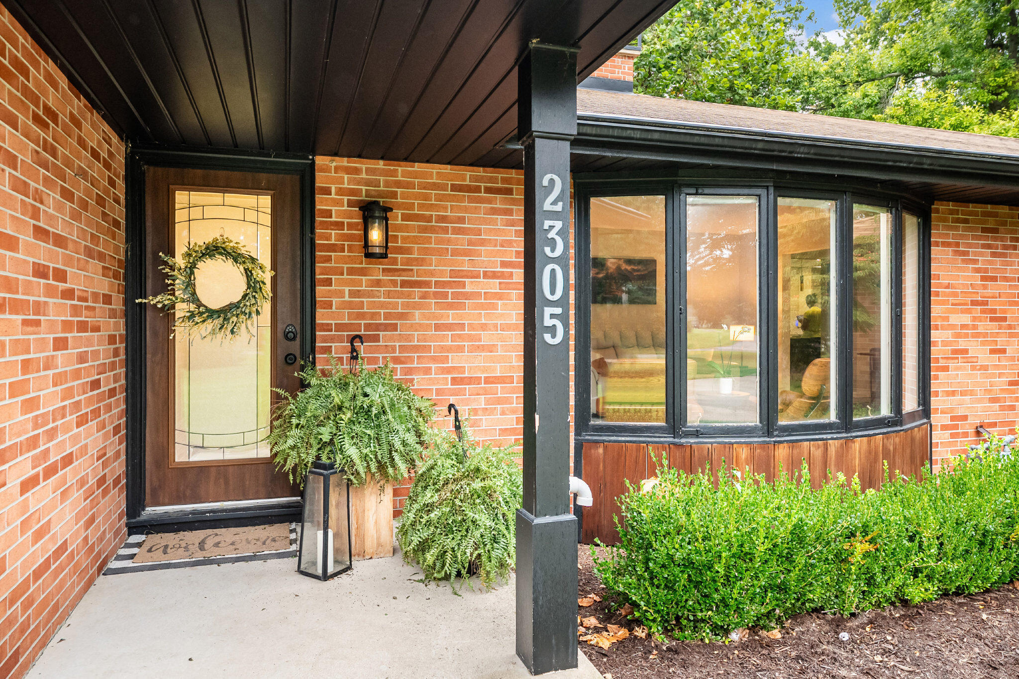 2305 Leffingwell Avenue NE Grand Rapids MI 49525