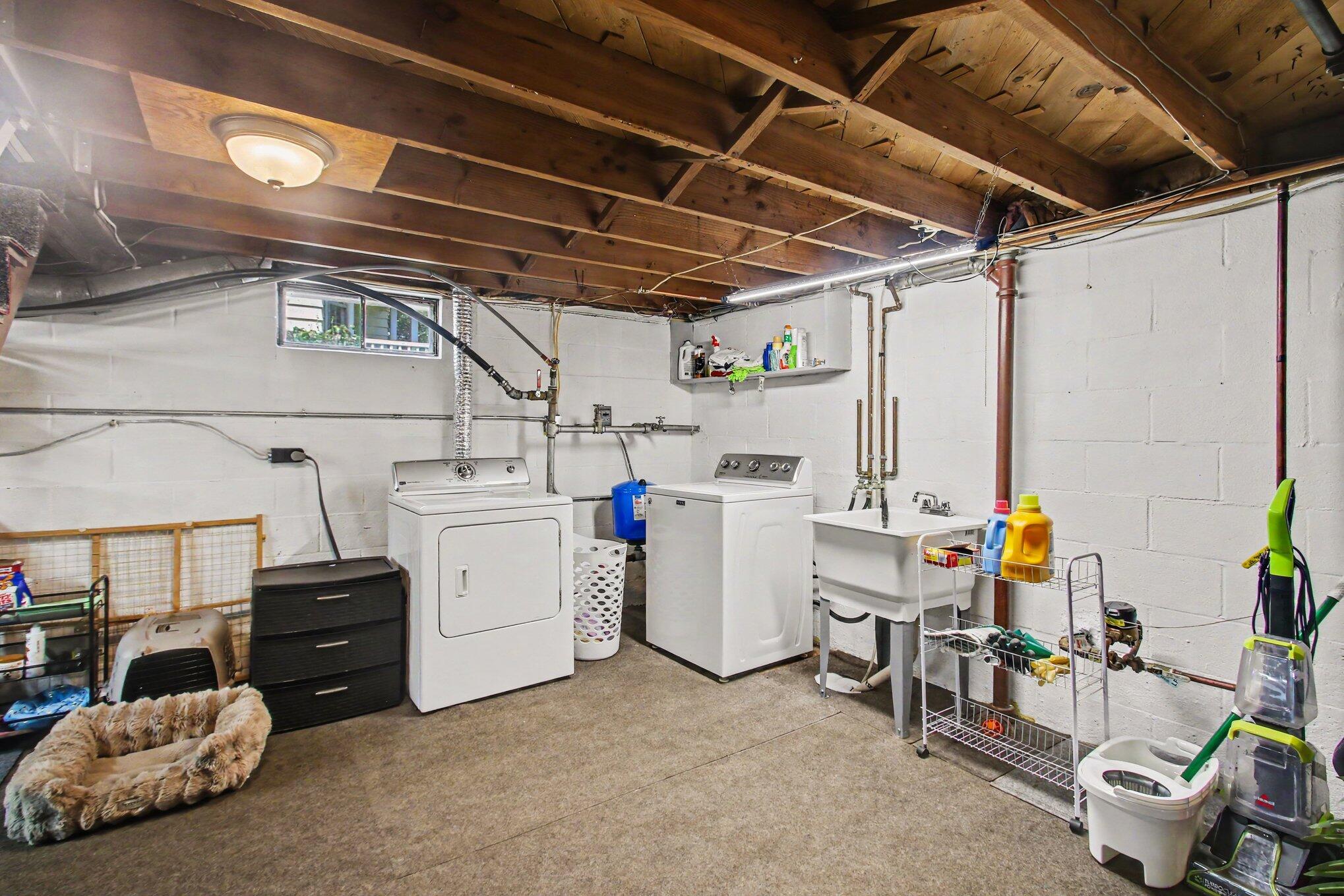 154 W 30th Street Holland MI 49423