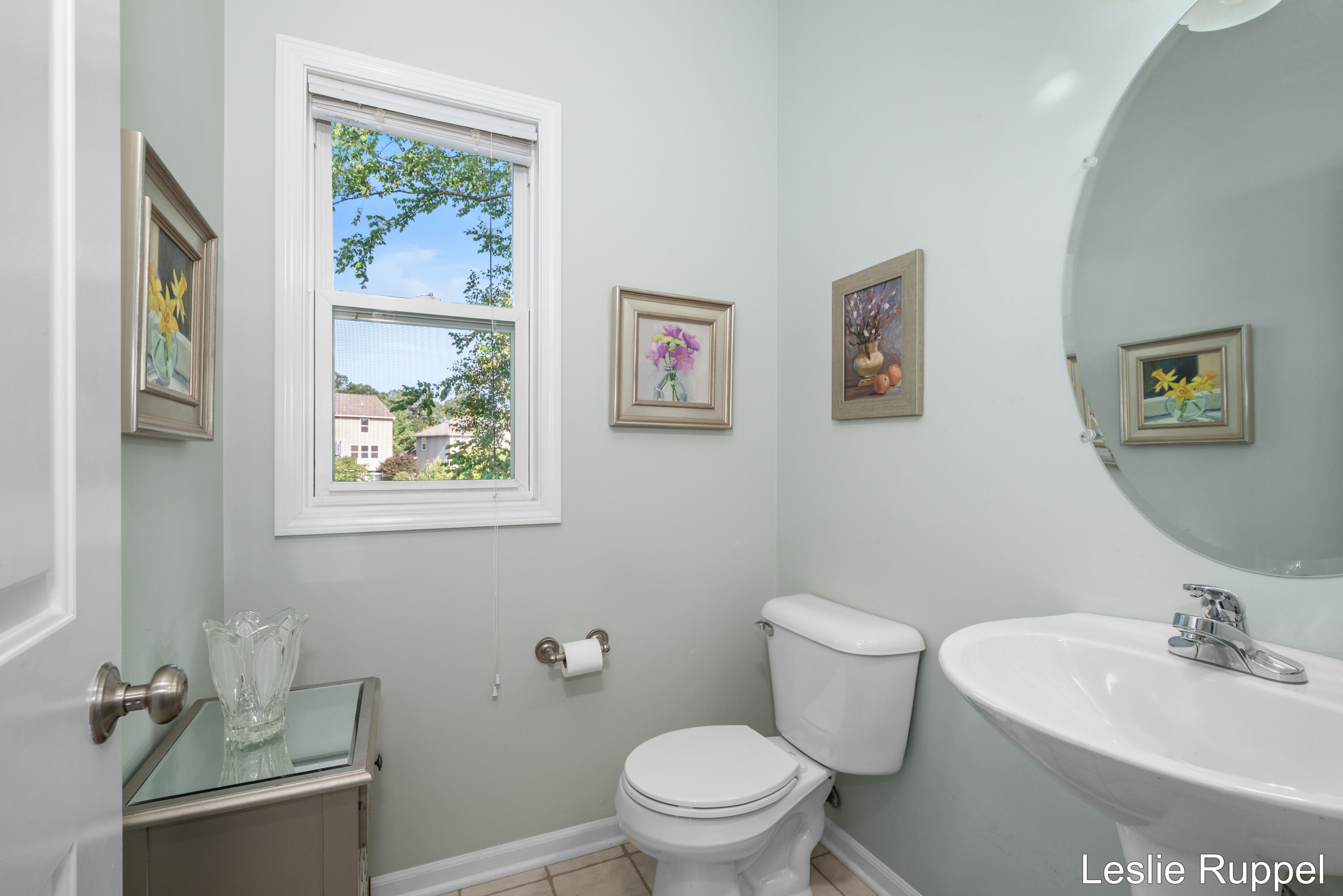 2643 Arbor Chase Drive NE Grand Rapids MI 49525