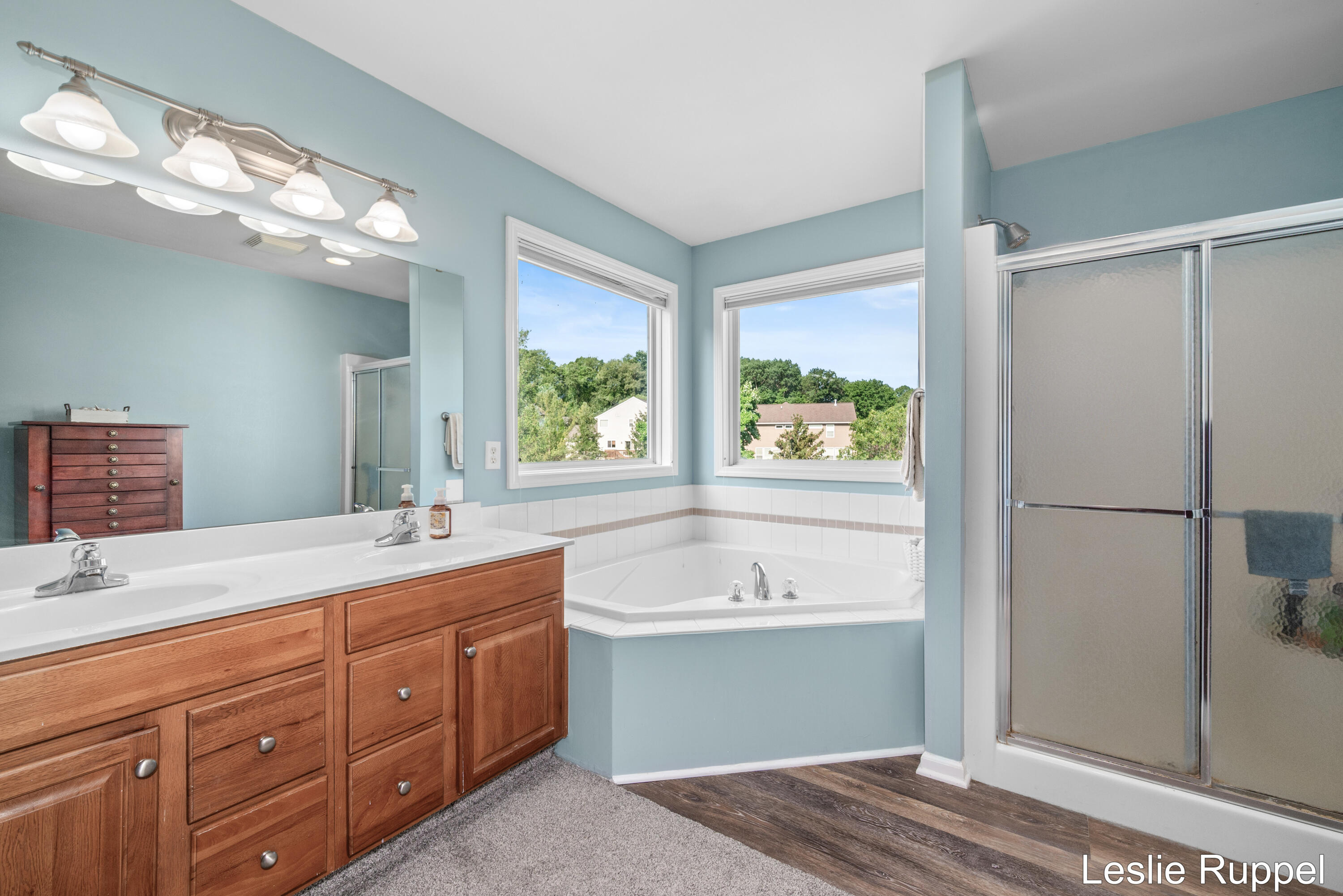 2643 Arbor Chase Drive NE Grand Rapids MI 49525