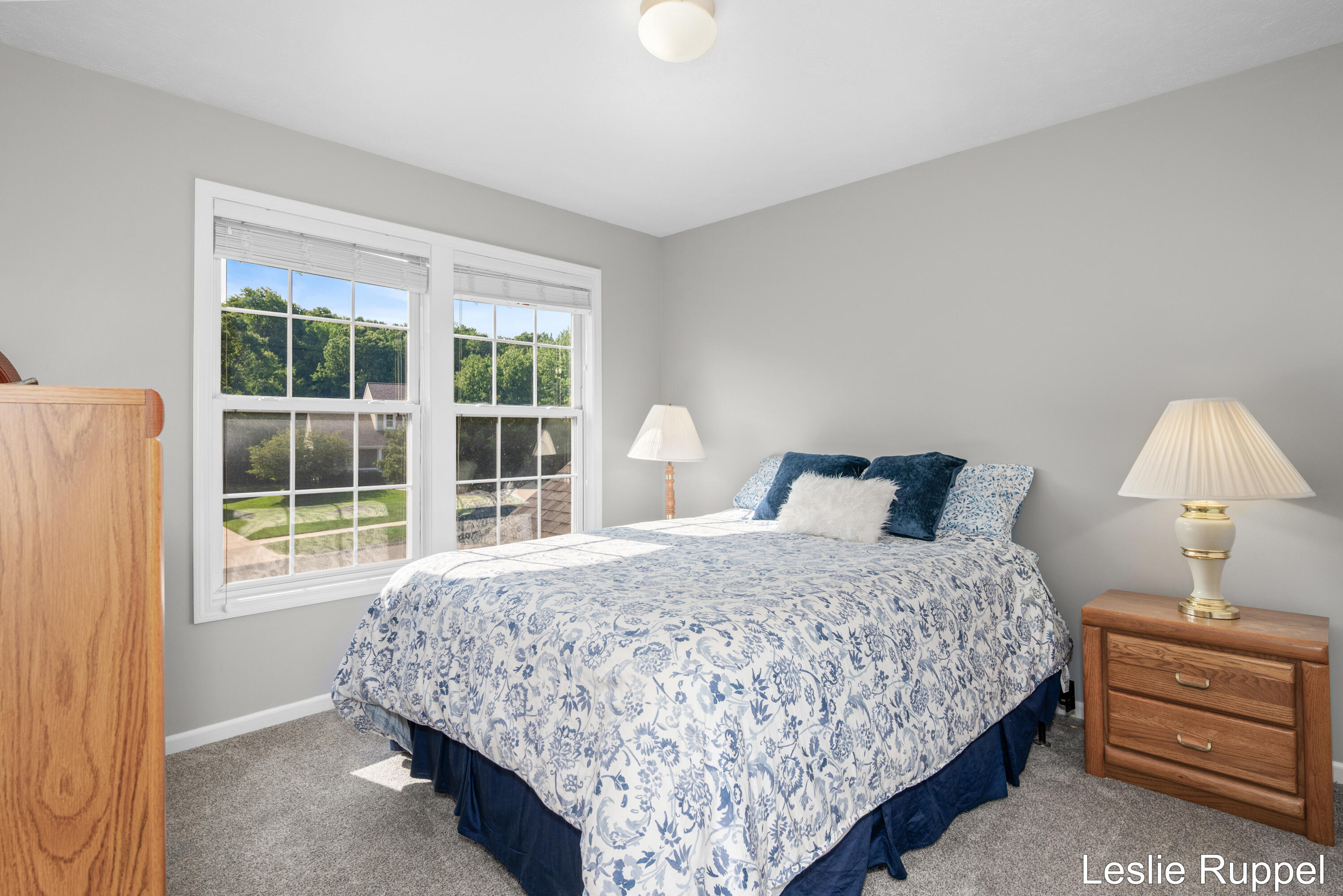 2643 Arbor Chase Drive NE Grand Rapids MI 49525