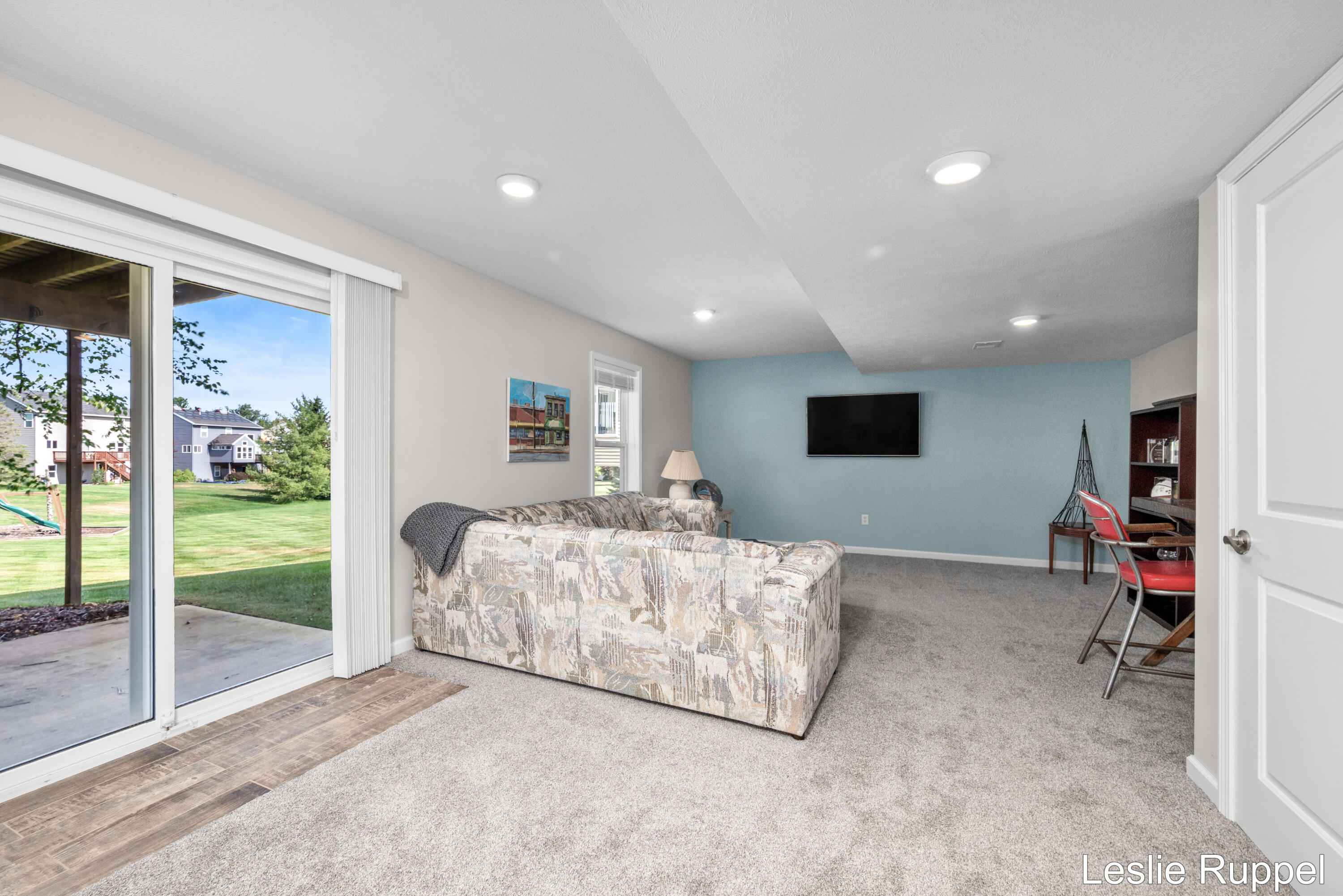 2643 Arbor Chase Drive NE Grand Rapids MI 49525