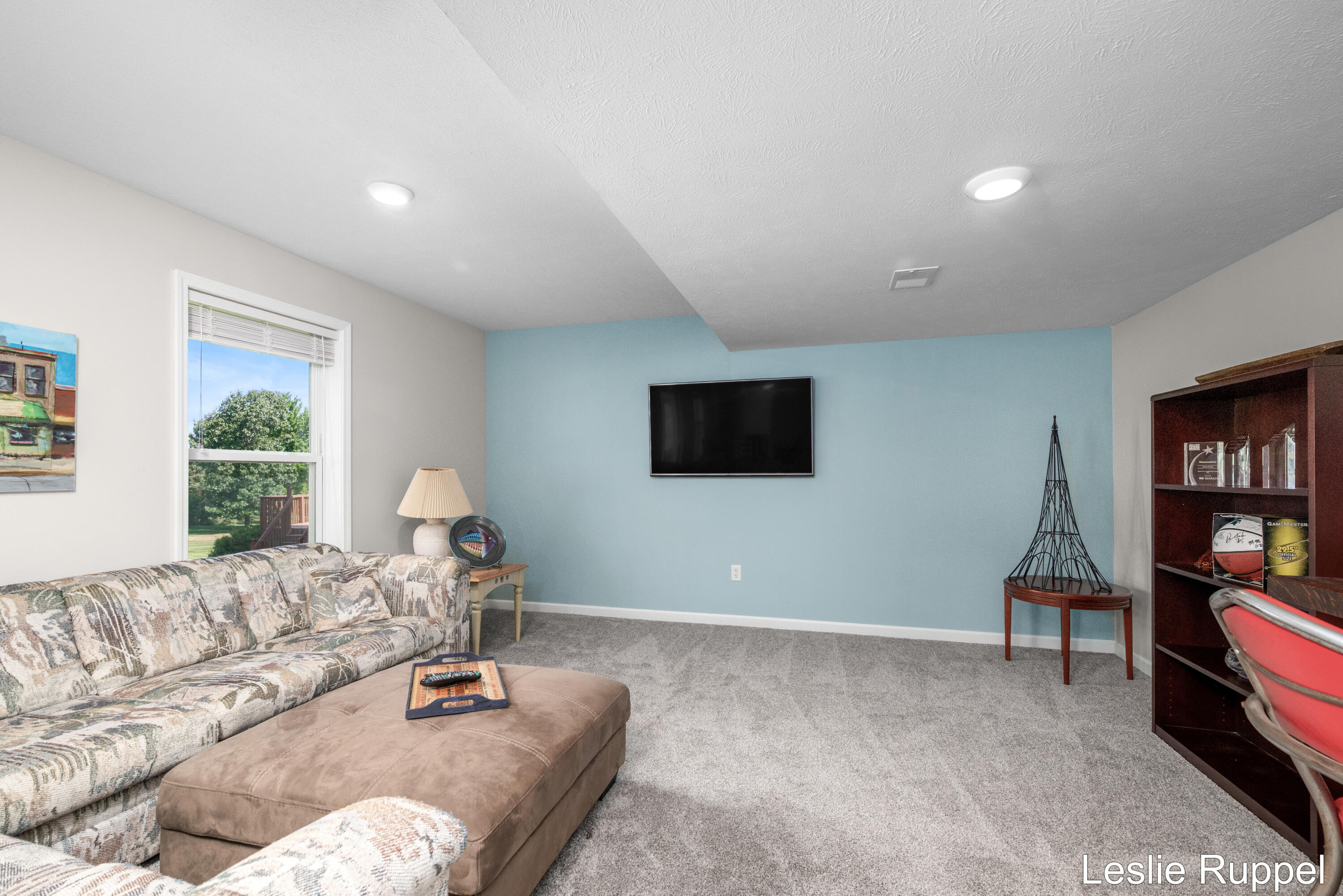 2643 Arbor Chase Drive NE Grand Rapids MI 49525