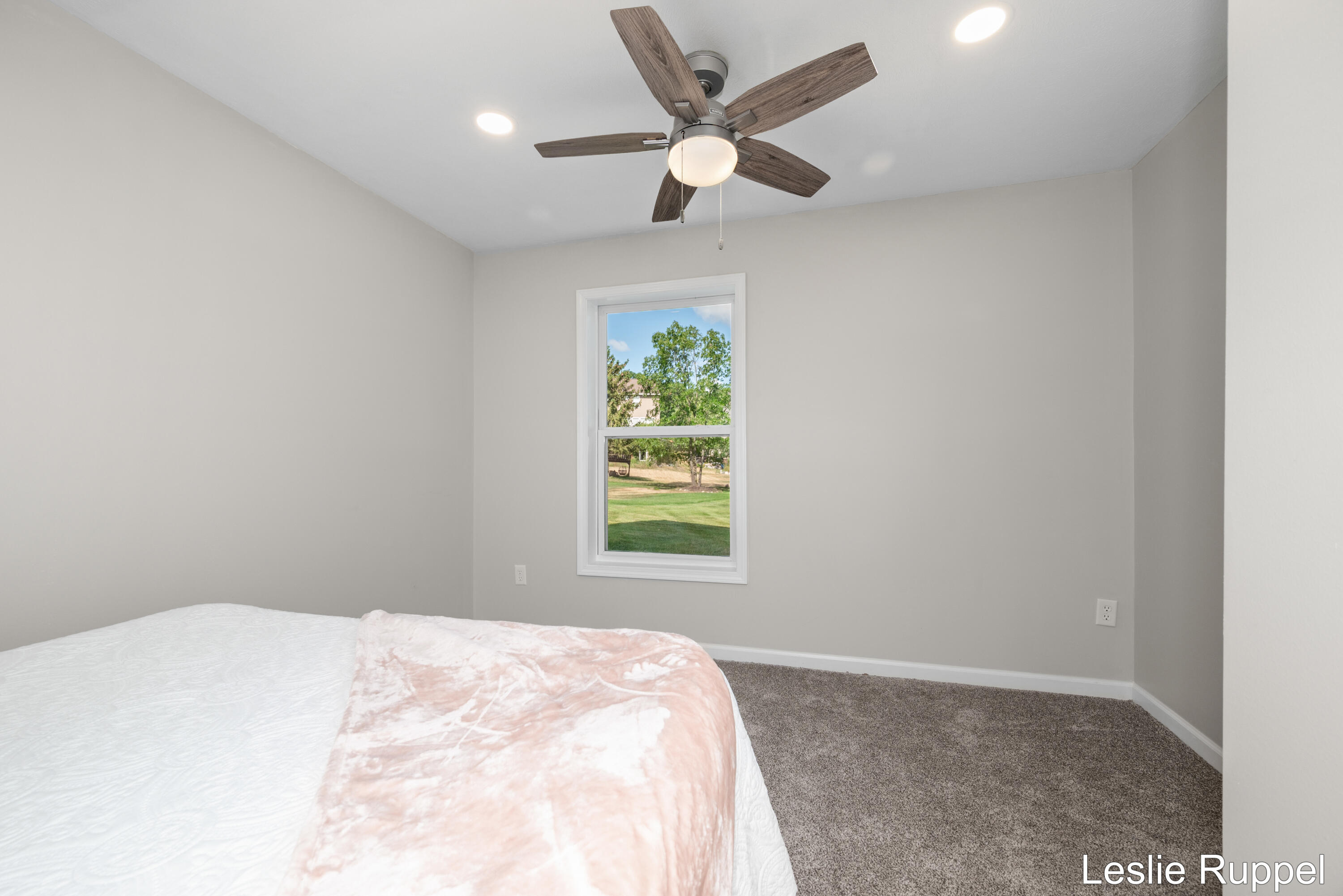 2643 Arbor Chase Drive NE Grand Rapids MI 49525