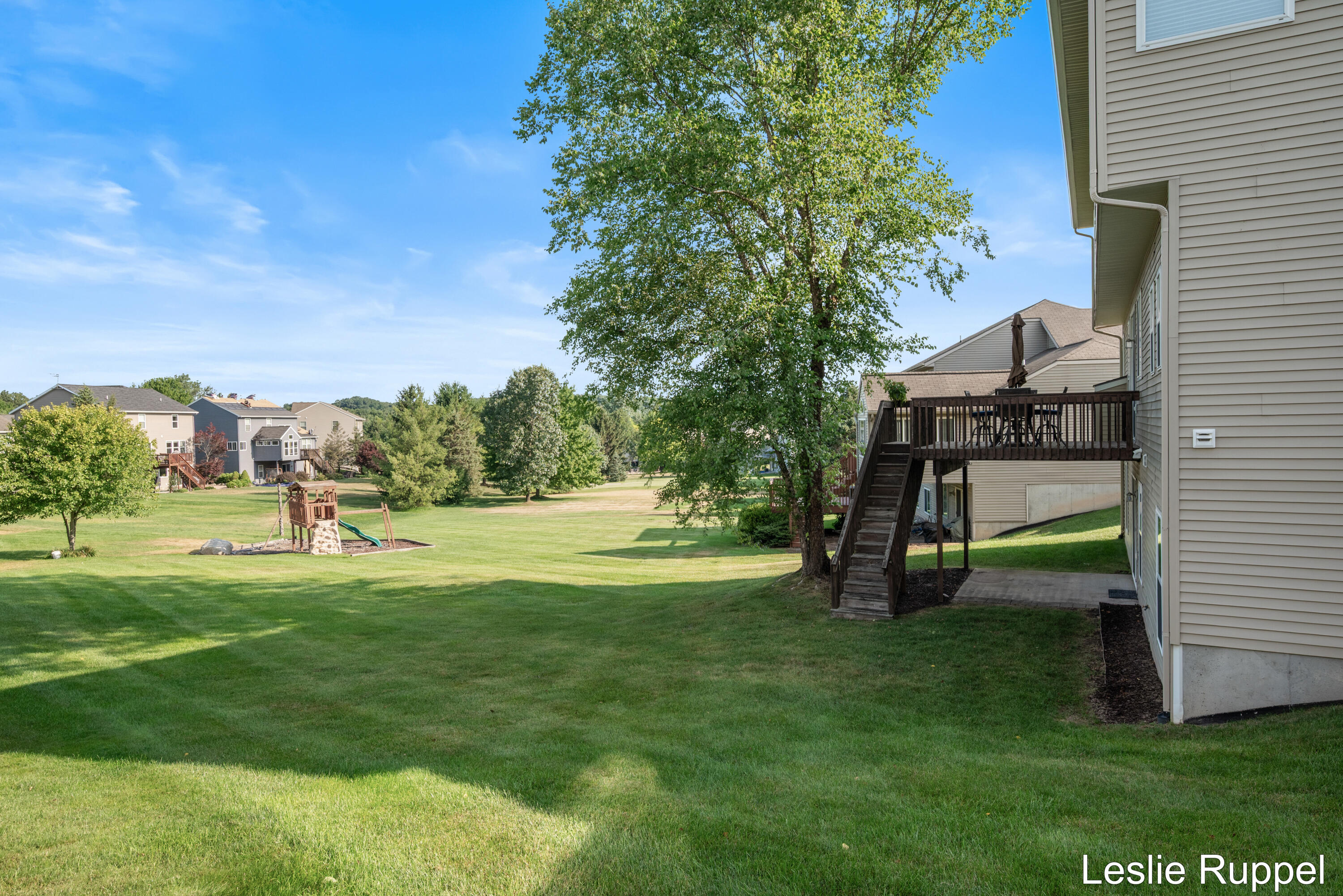 2643 Arbor Chase Drive NE Grand Rapids MI 49525