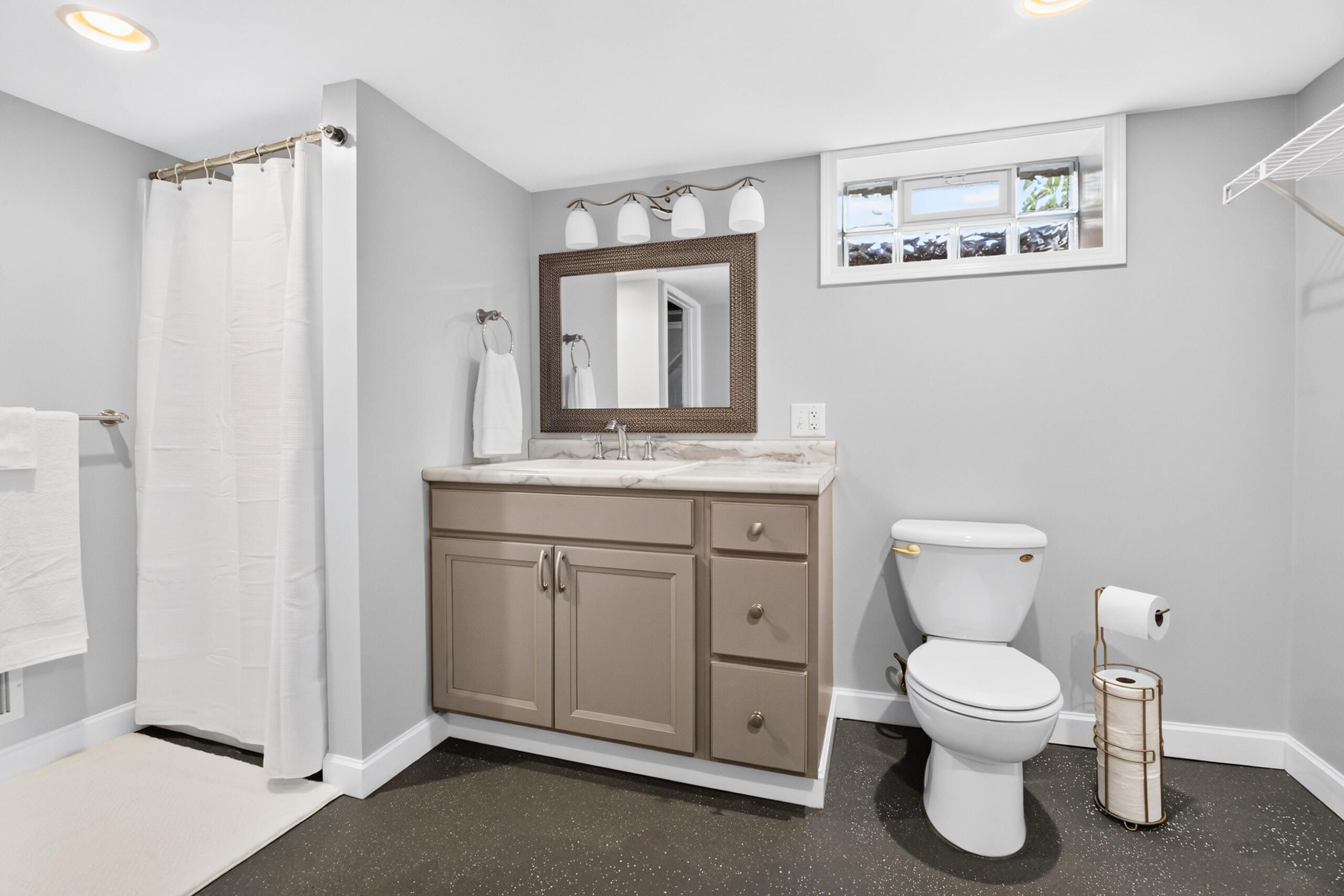 3716 Adams Street Kalamazoo MI 49008