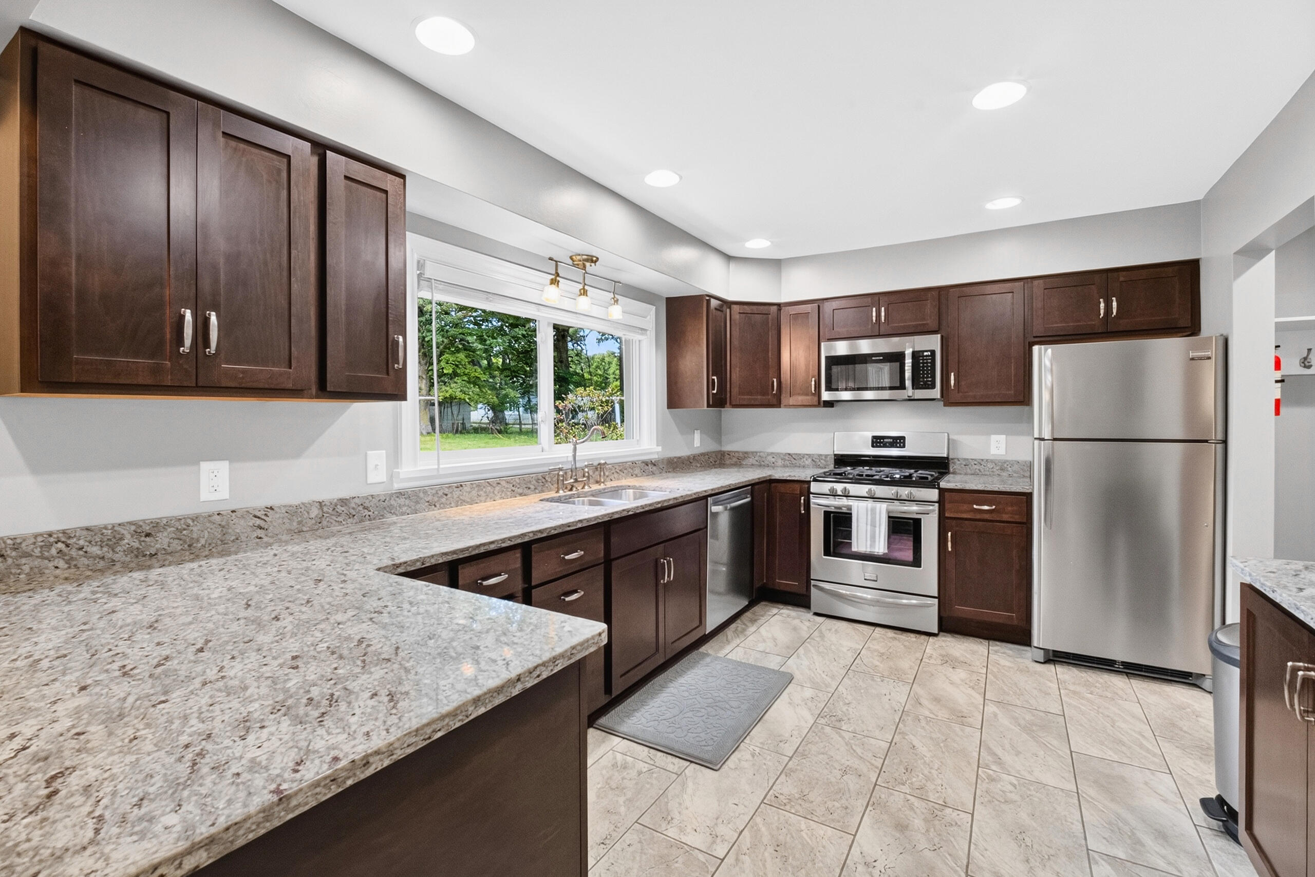 3716 Adams Street Kalamazoo MI 49008