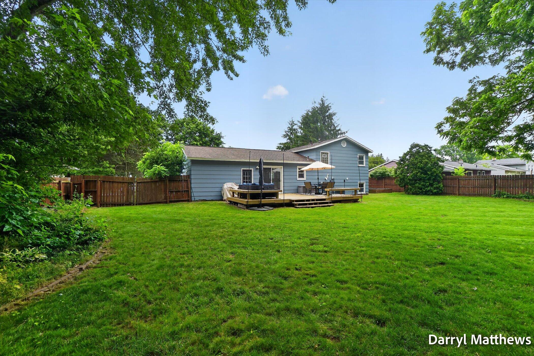 2046 Galahad Street NE Grand Rapids MI 49525