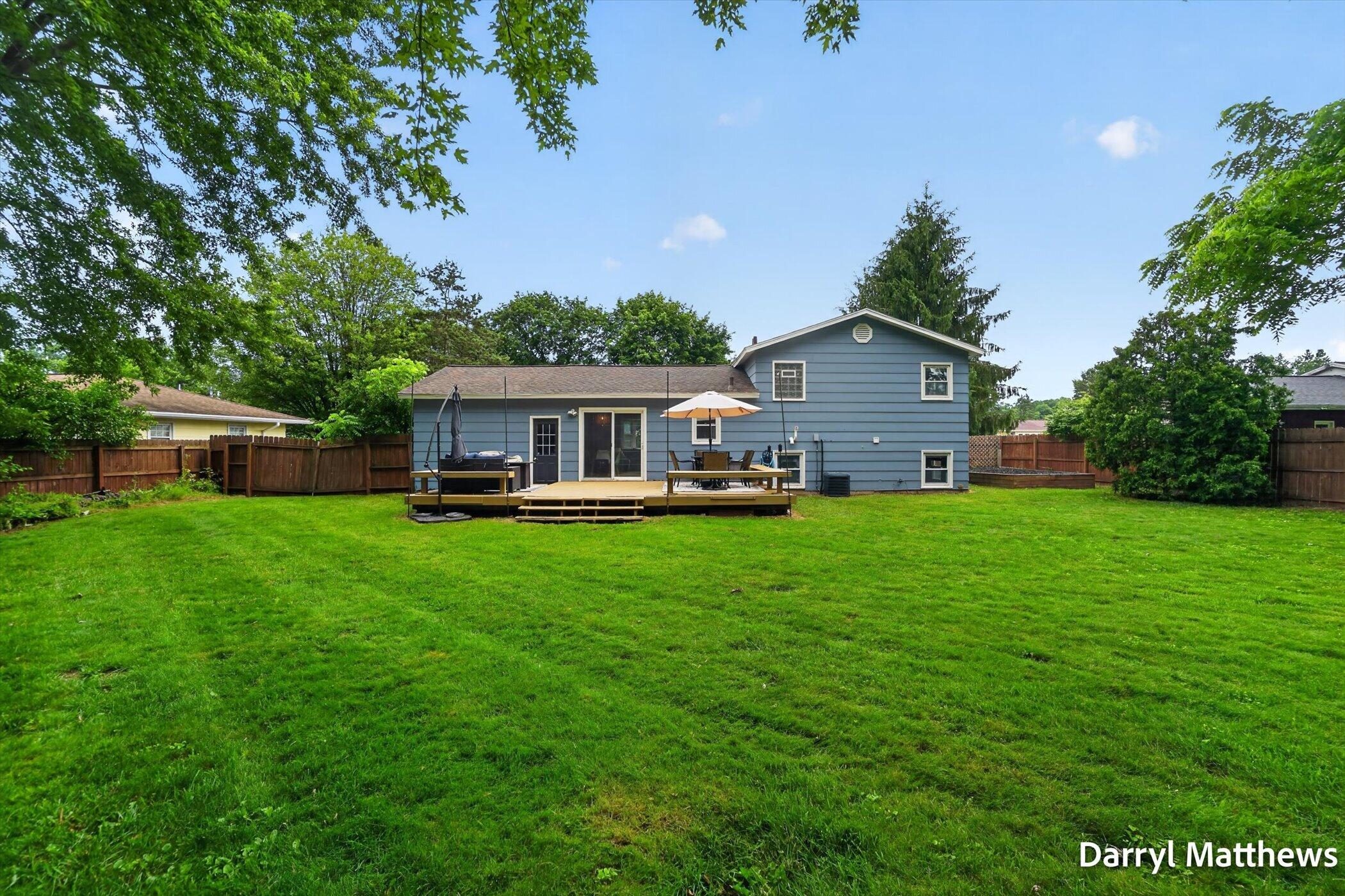 2046 Galahad Street NE Grand Rapids MI 49525