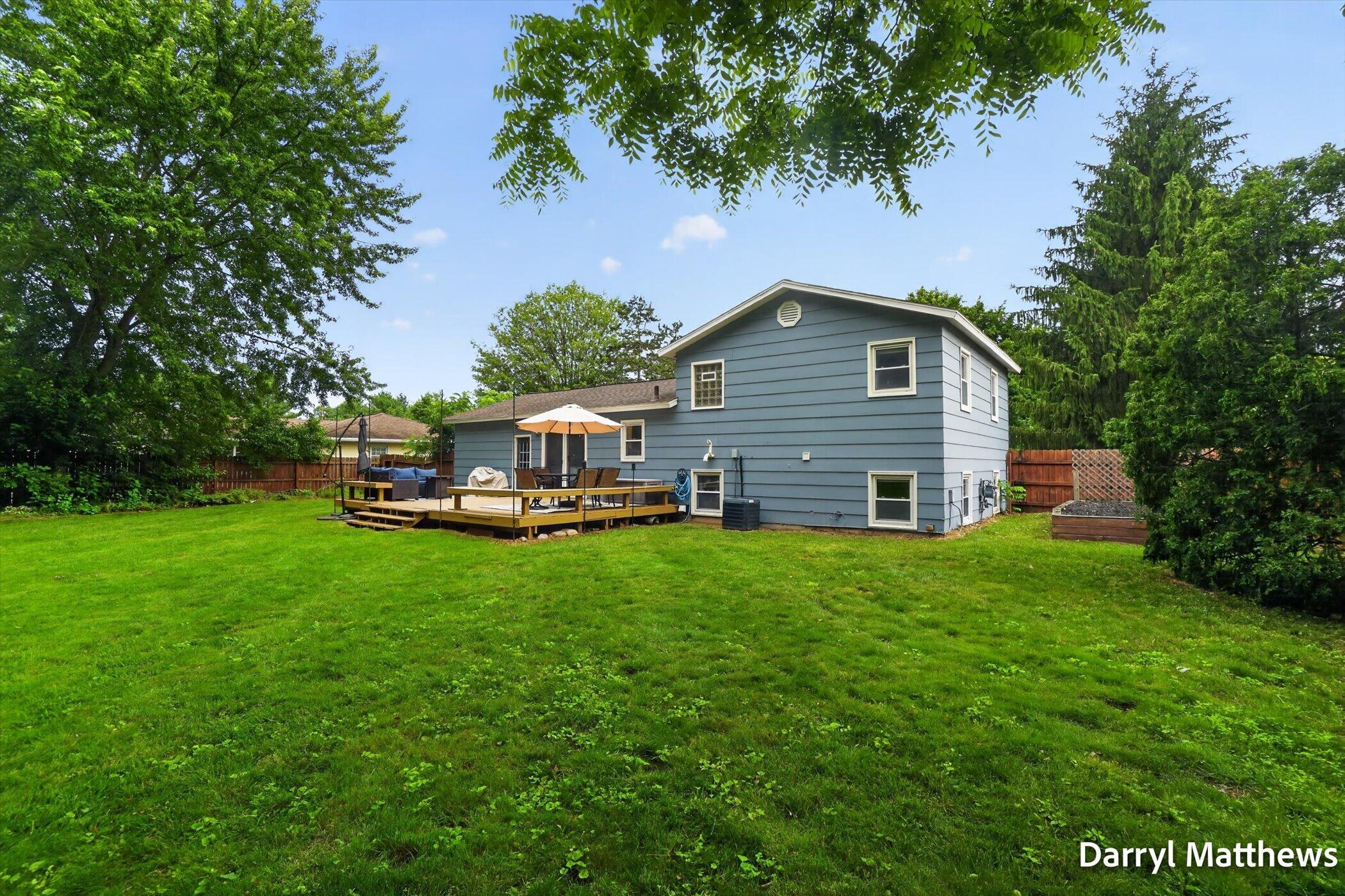 2046 Galahad Street NE Grand Rapids MI 49525