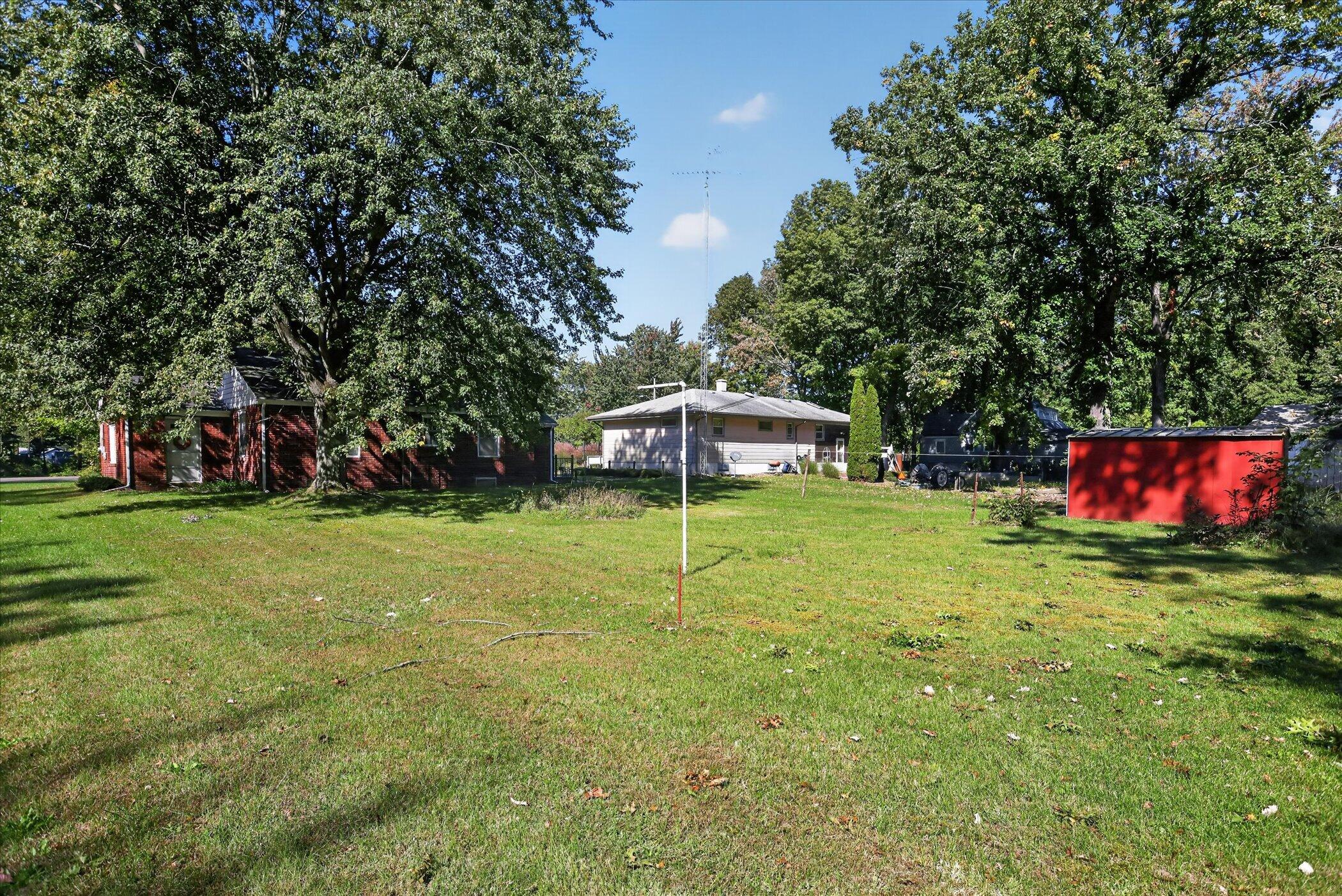 1697 Greenly Avenue Benton Harbor MI 49022