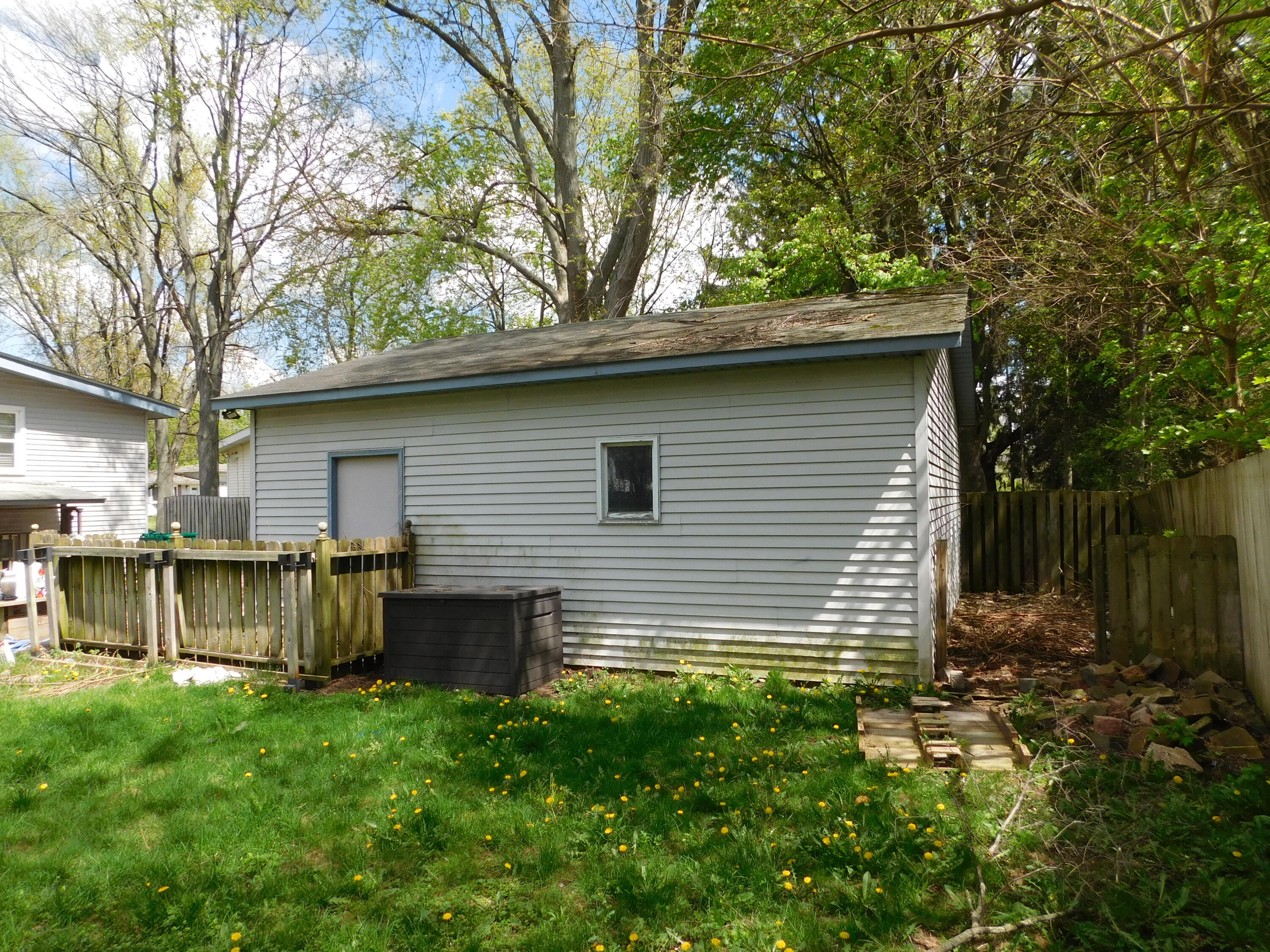 425 Southland Avenue Portage MI 49024