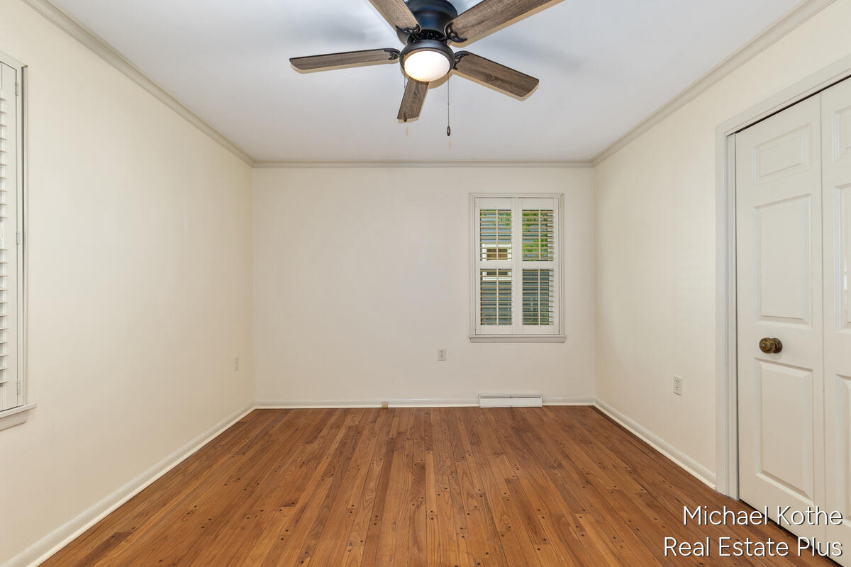 590 Hoffman Street Saugatuck MI 49453