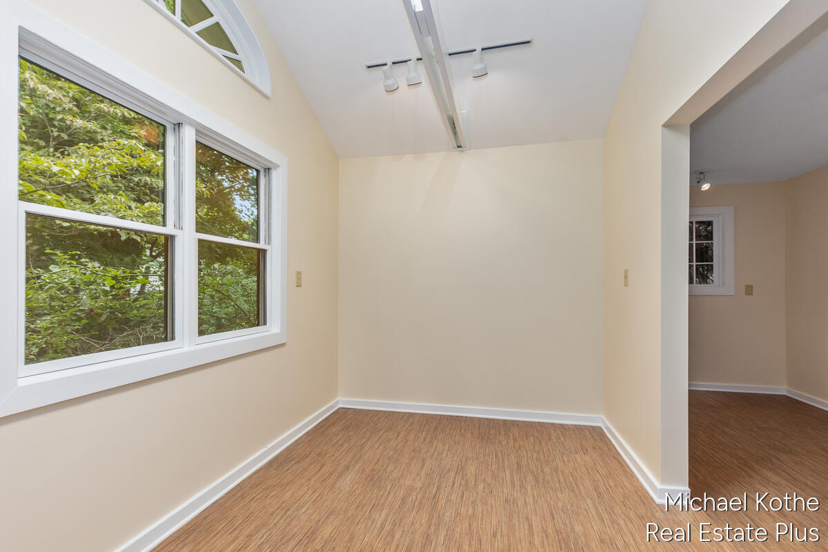 590 Hoffman Street Saugatuck MI 49453