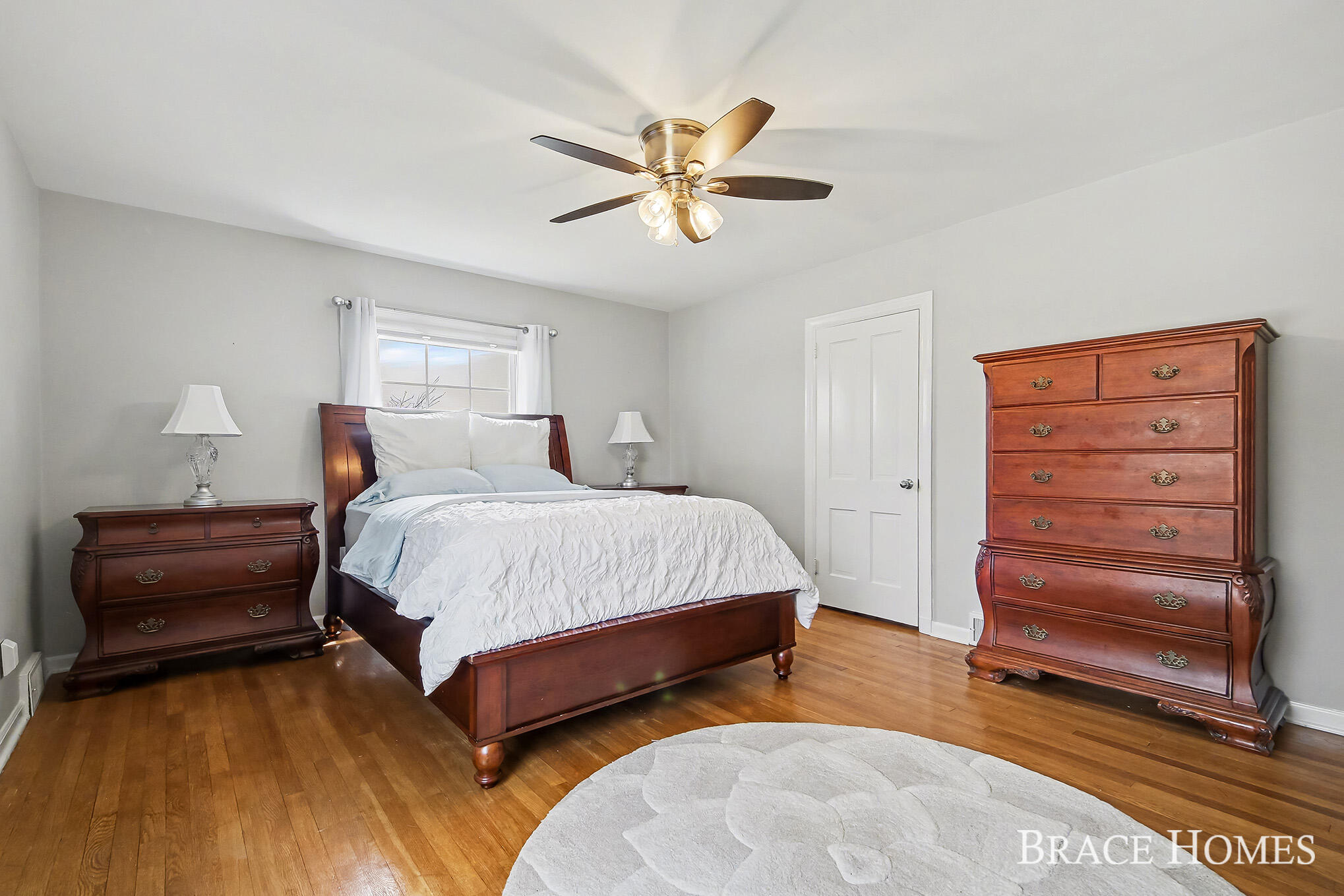 119 Bristol Avenue NW Grand Rapids MI 49504