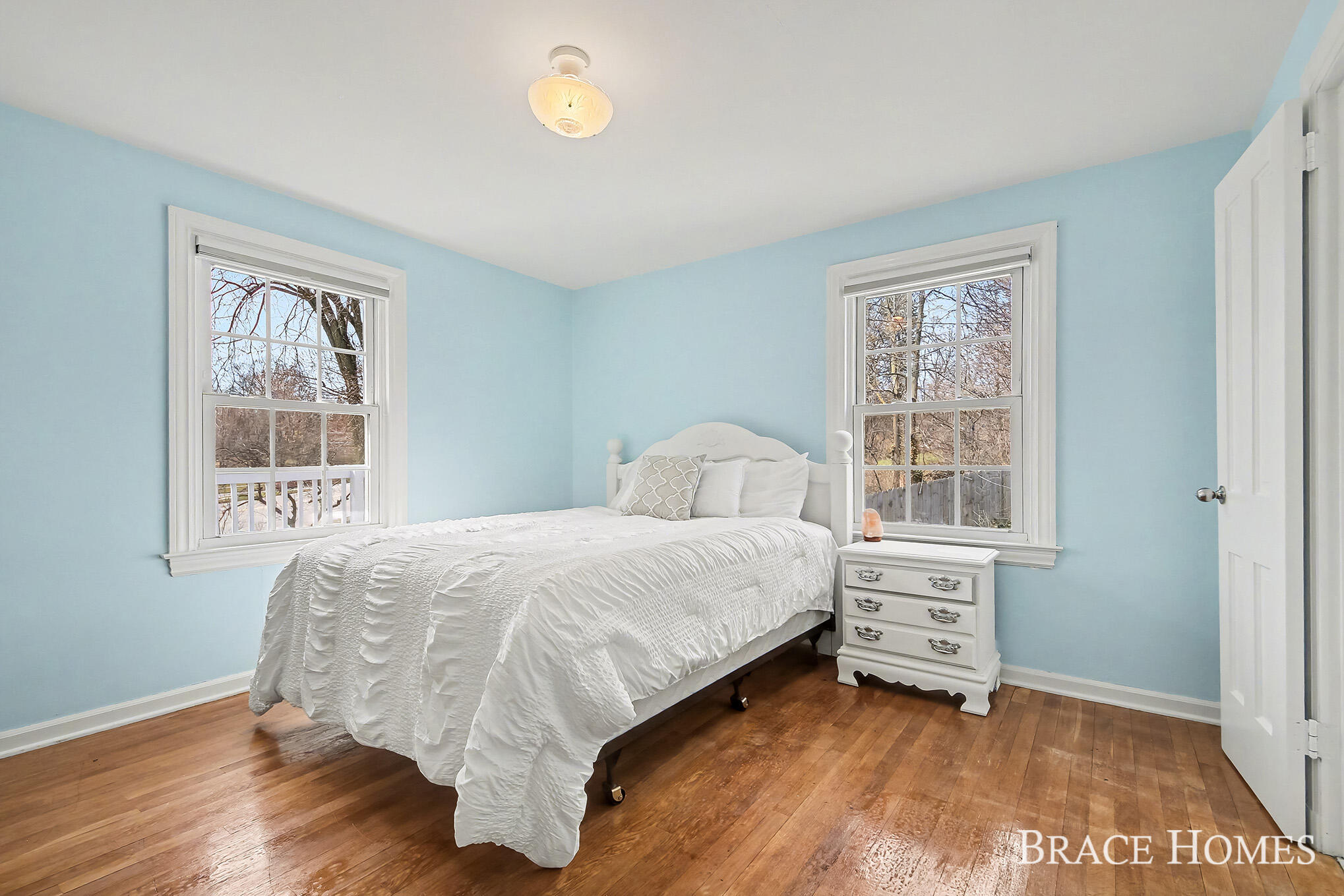 119 Bristol Avenue NW Grand Rapids MI 49504