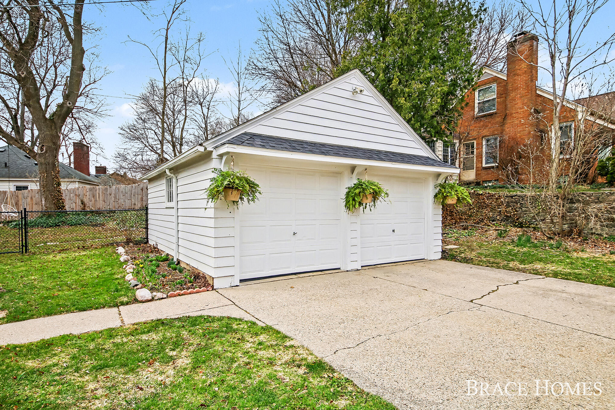 119 Bristol Avenue NW Grand Rapids MI 49504