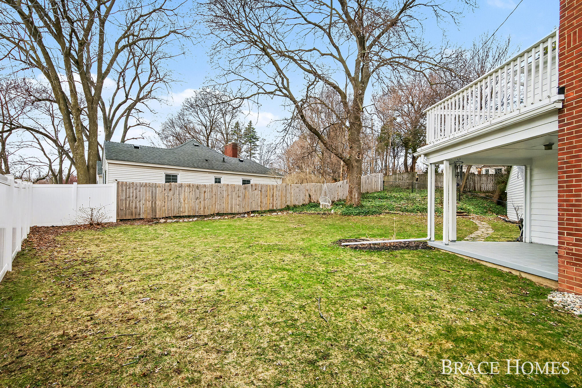 119 Bristol Avenue NW Grand Rapids MI 49504