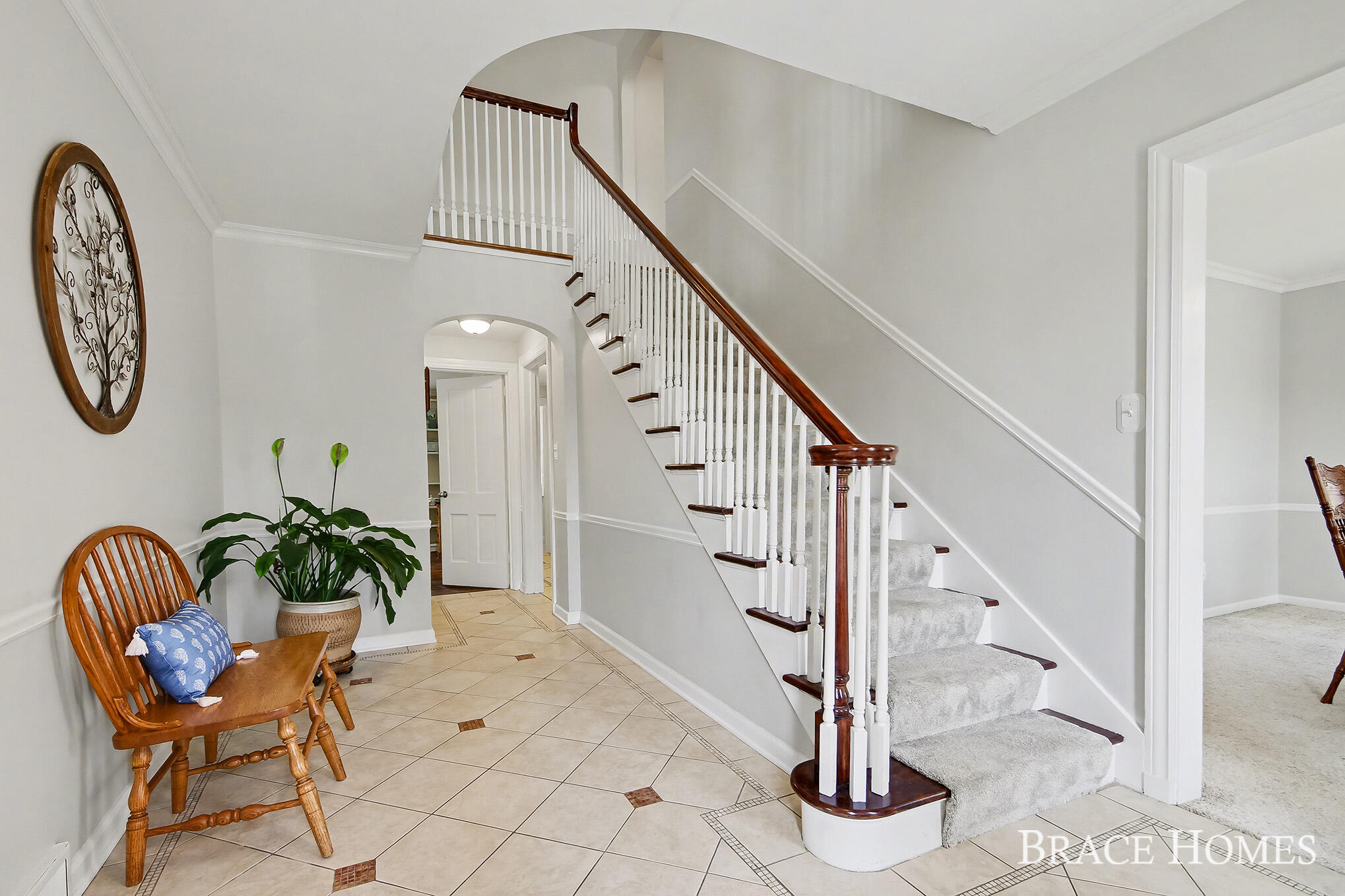119 Bristol Avenue NW Grand Rapids MI 49504