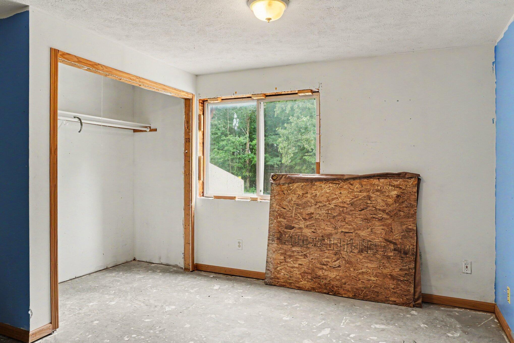 1863 Crystal Lane Allegan MI 49010