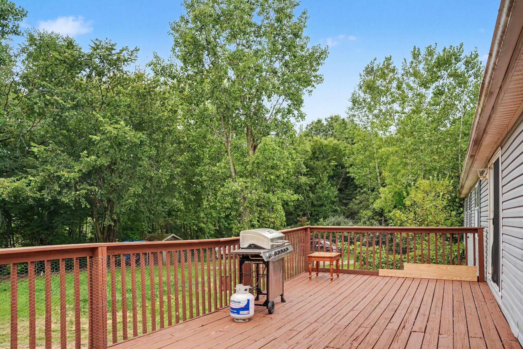 1863 Crystal Lane Allegan MI 49010
