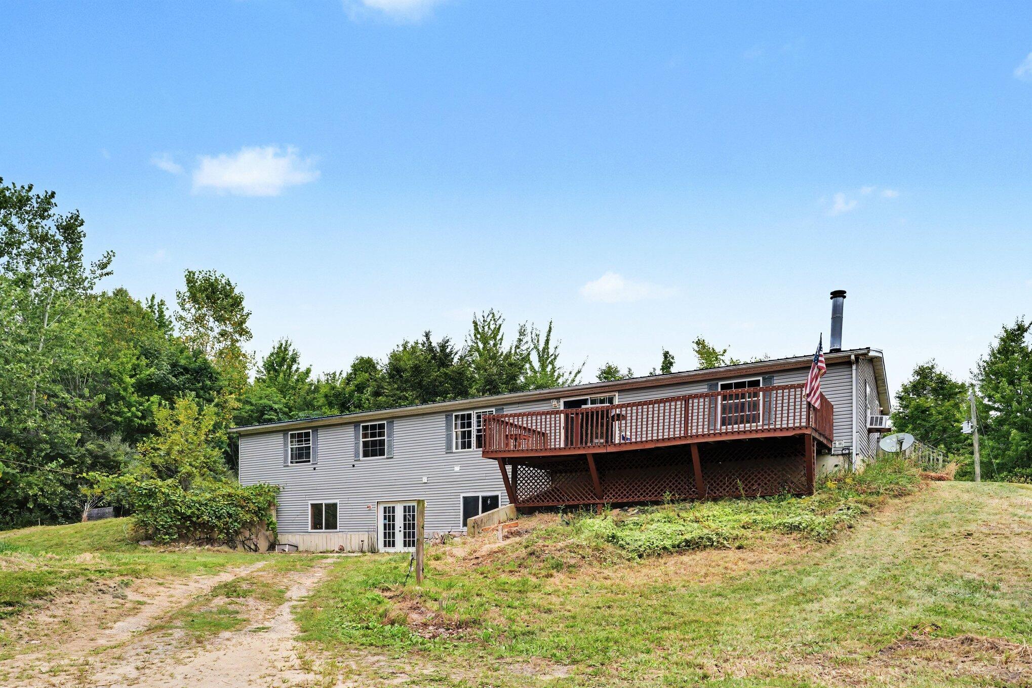 1863 Crystal Lane Allegan MI 49010