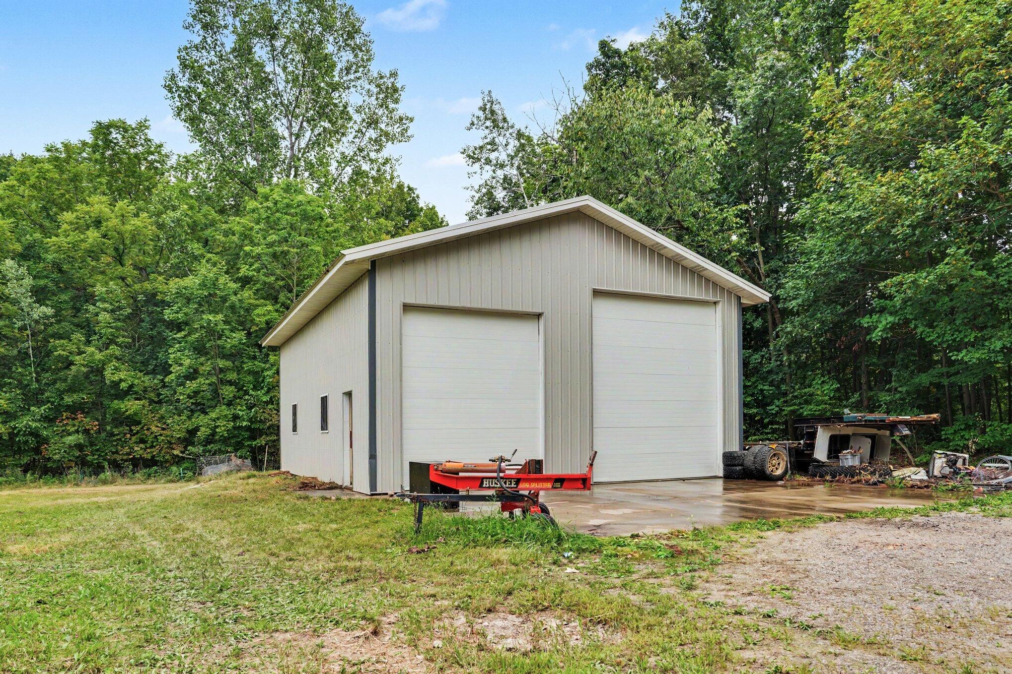 1863 Crystal Lane Allegan MI 49010