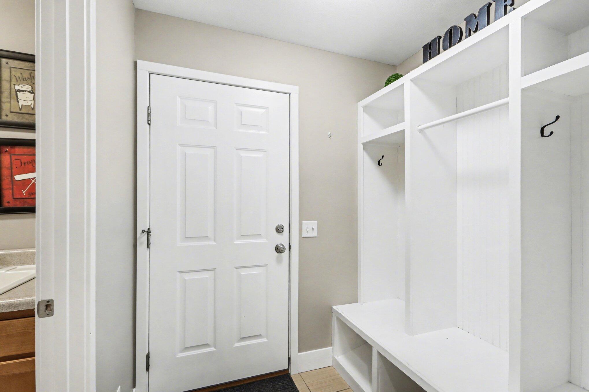1070 Hawkins Court Kalamazoo MI 49009