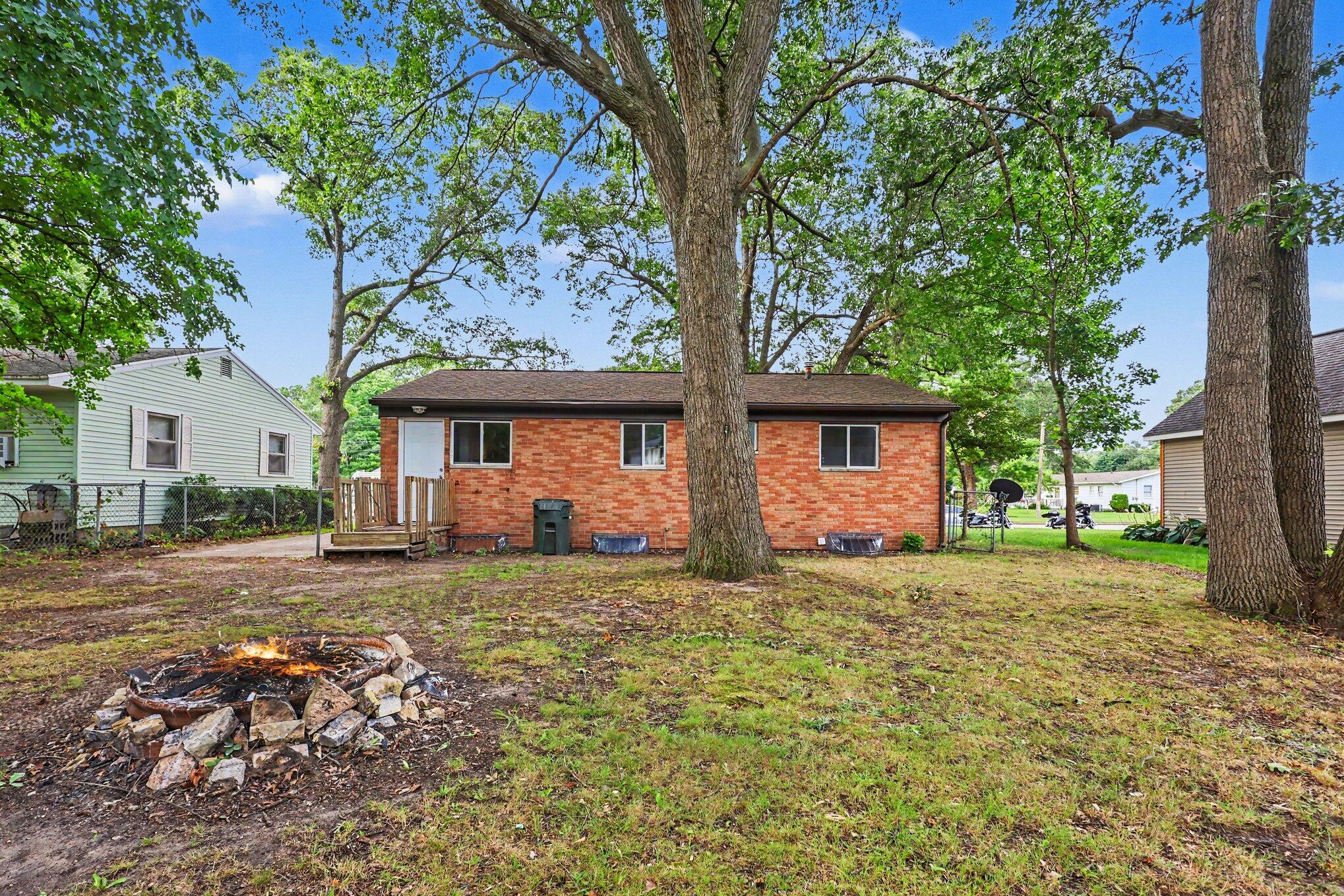 1436 Wesley Avenue Muskegon MI 49442